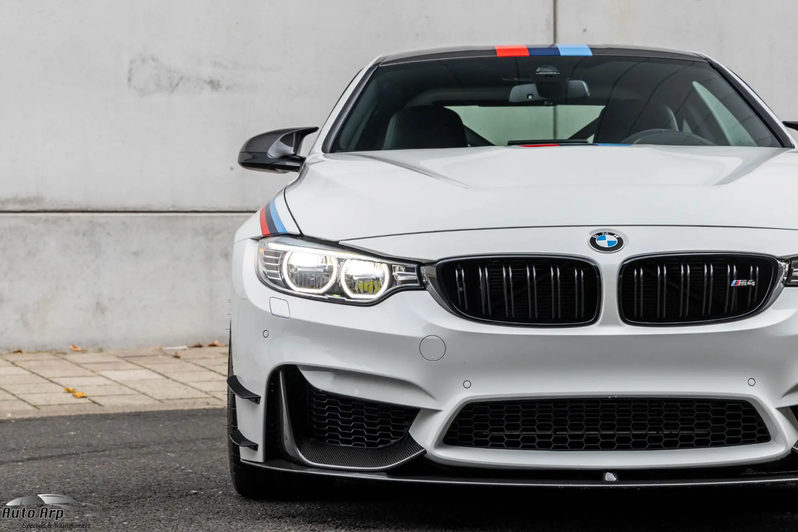 BMW - M4