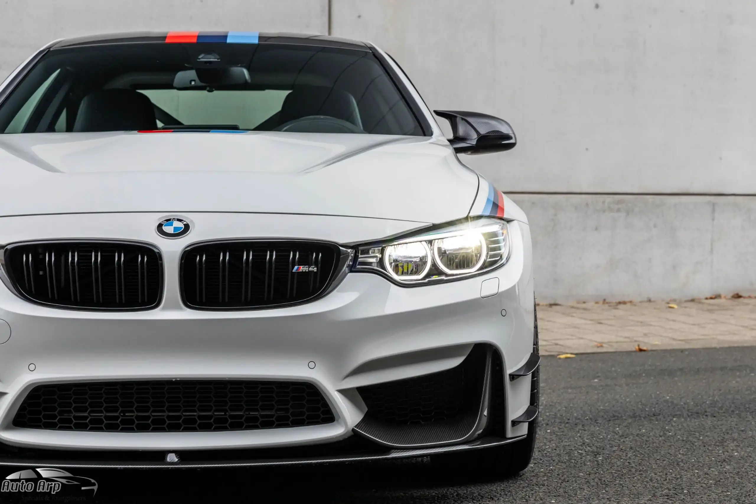 BMW - M4