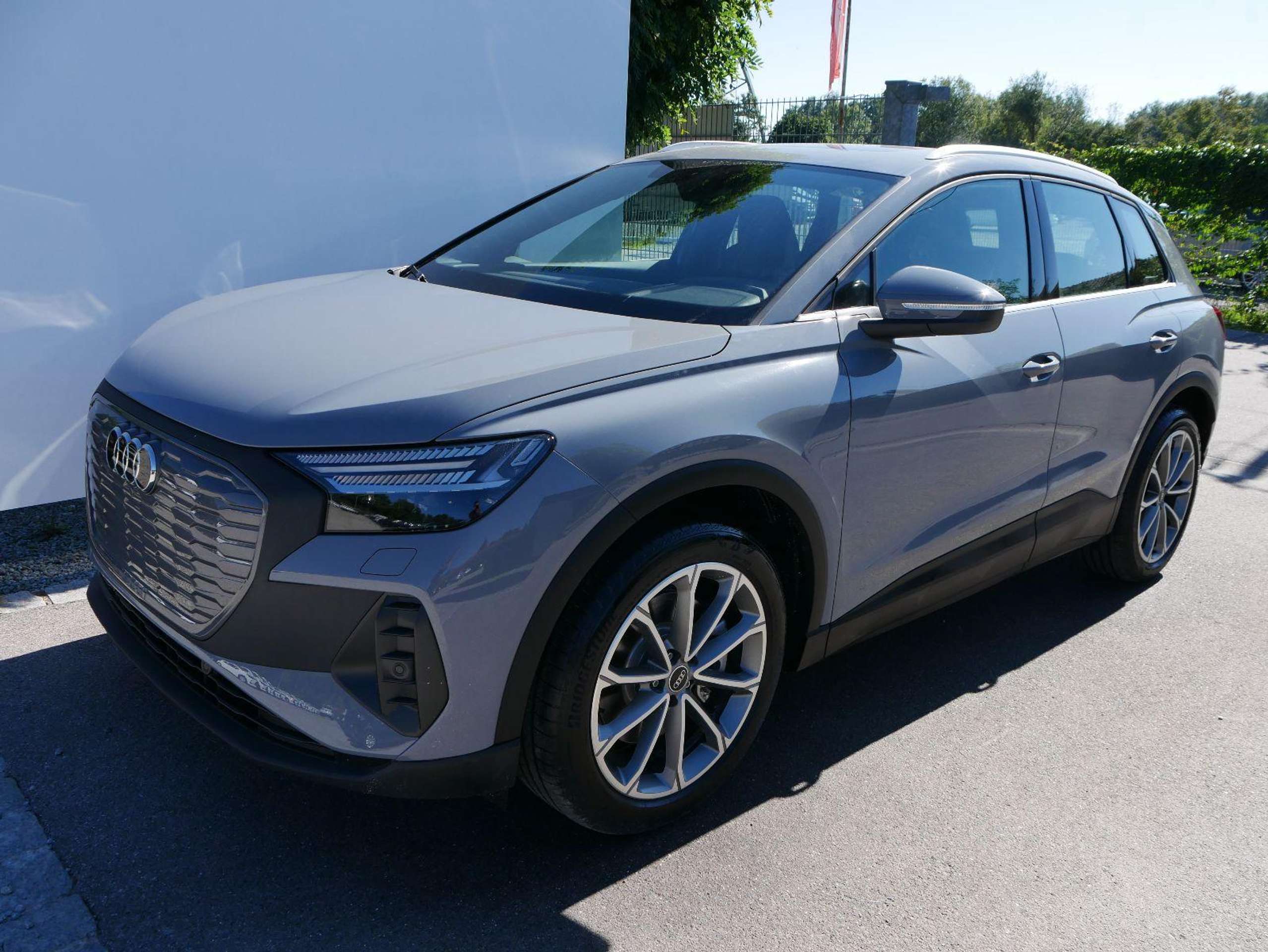 Audi - Q4 e-tron