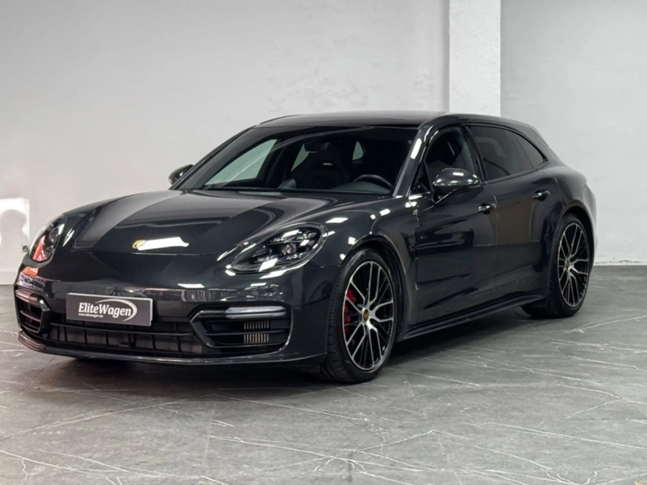 Porsche - Panamera