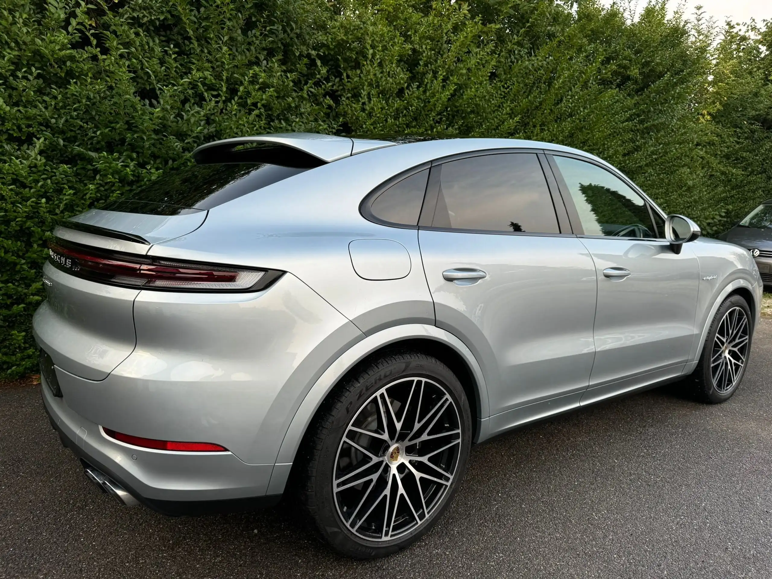 Porsche - Cayenne