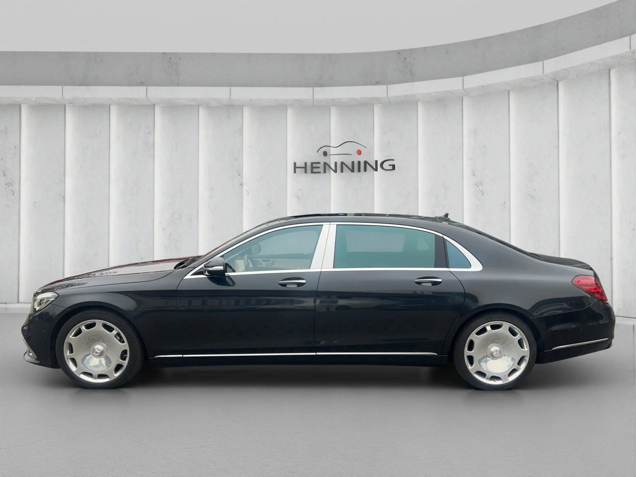 Mercedes-Benz - S 650