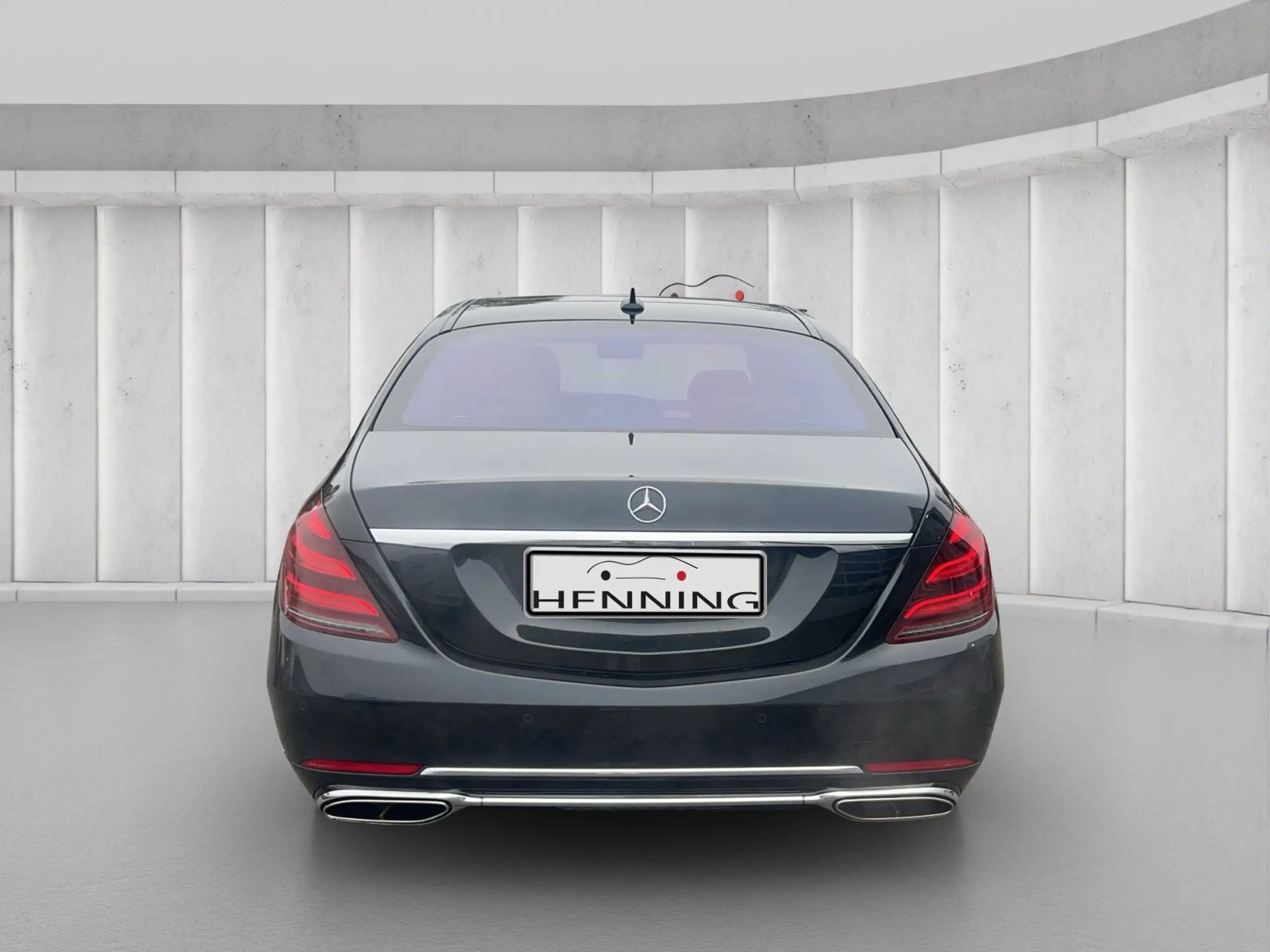 Mercedes-Benz - S 650