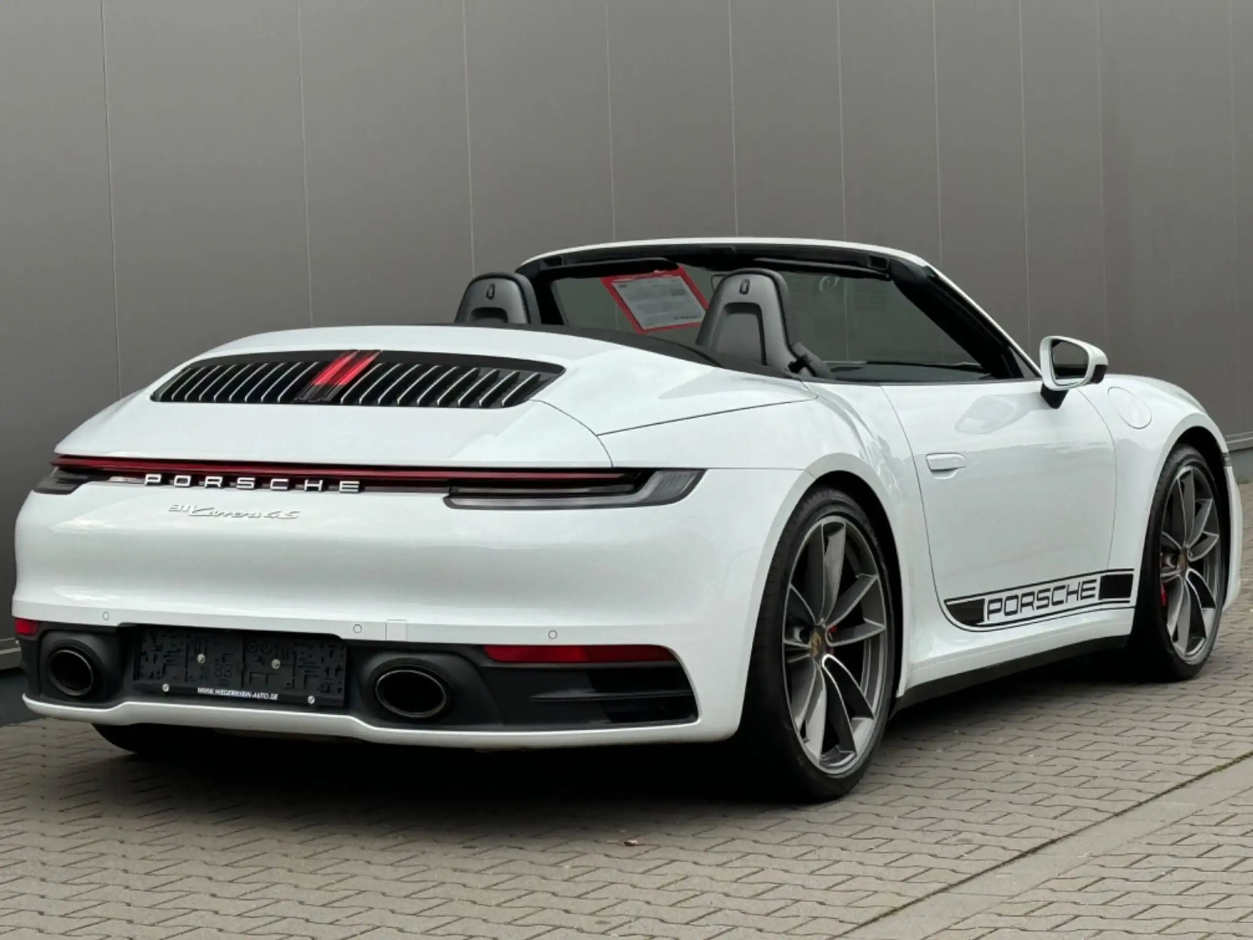 Porsche - 992