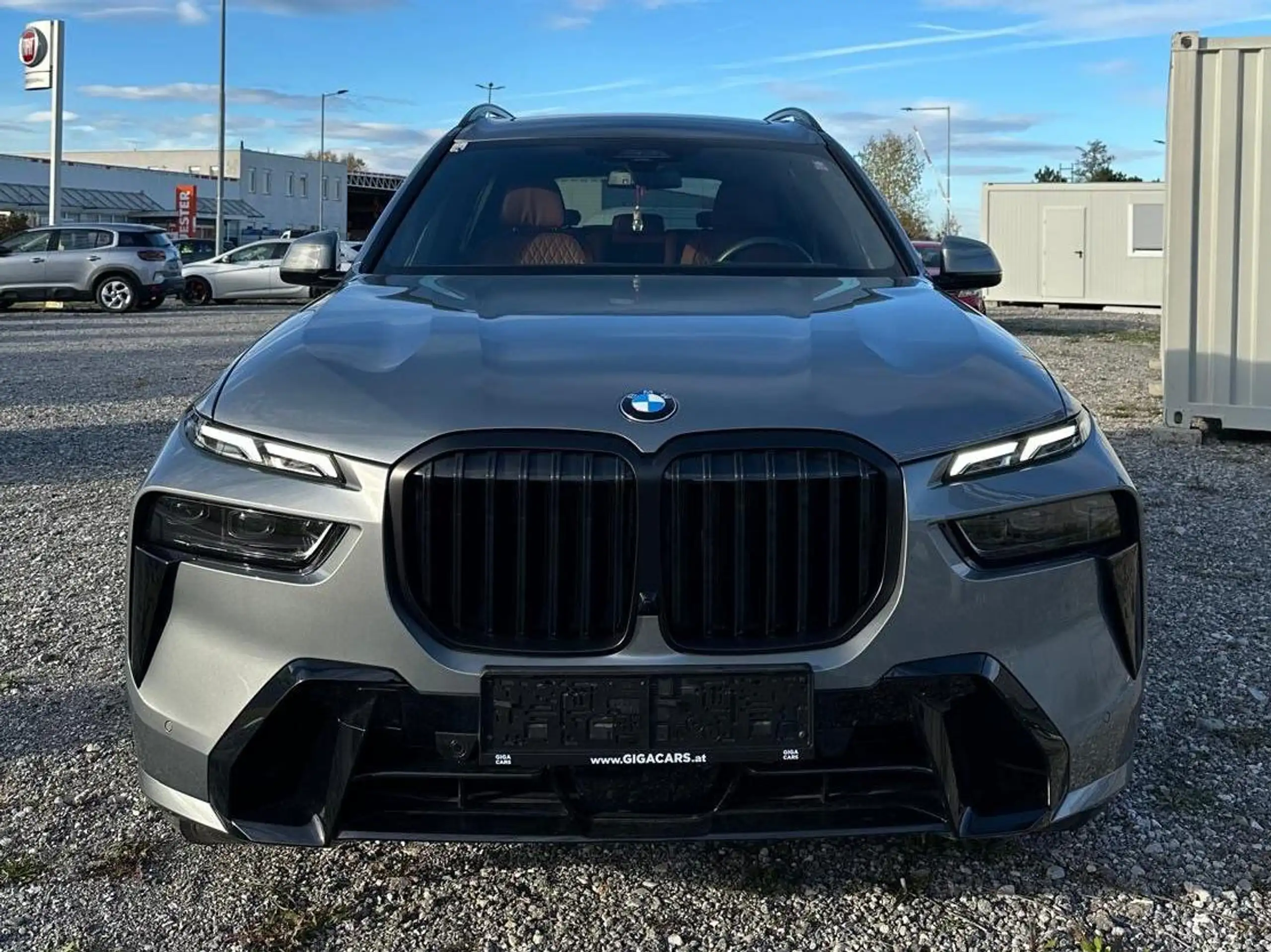 BMW - X7