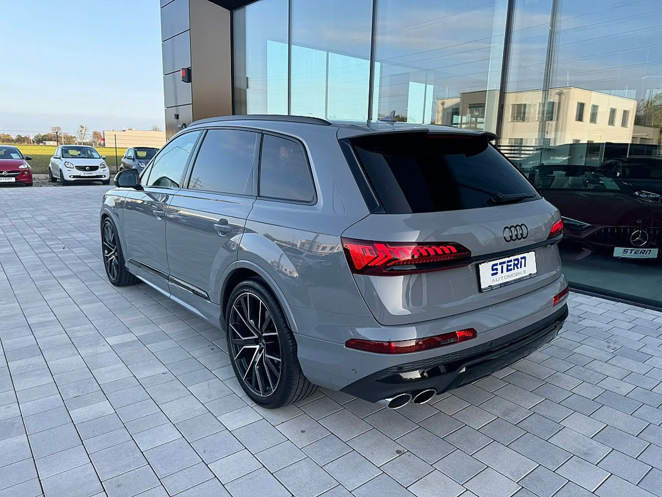 Audi - SQ7