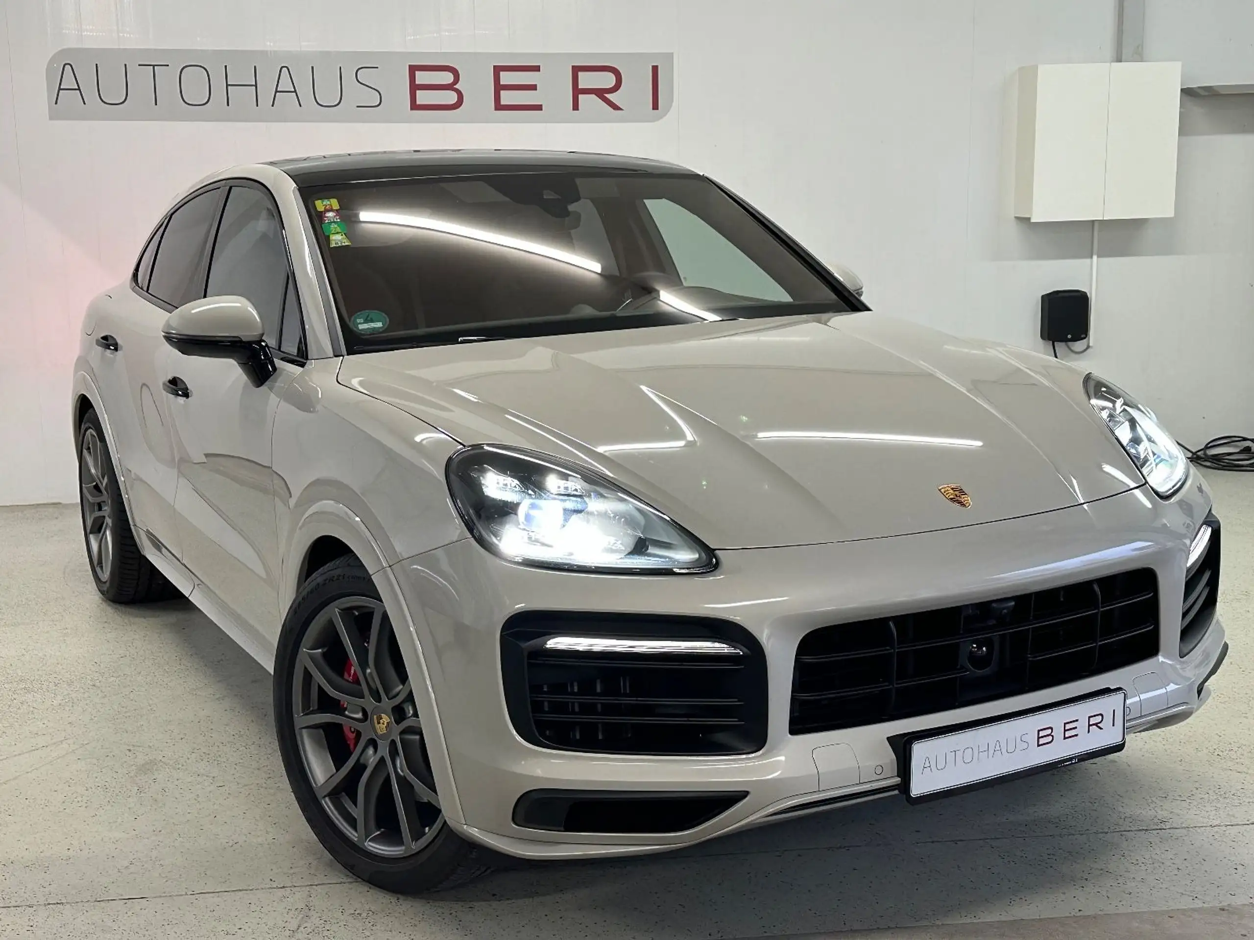 Porsche - Cayenne