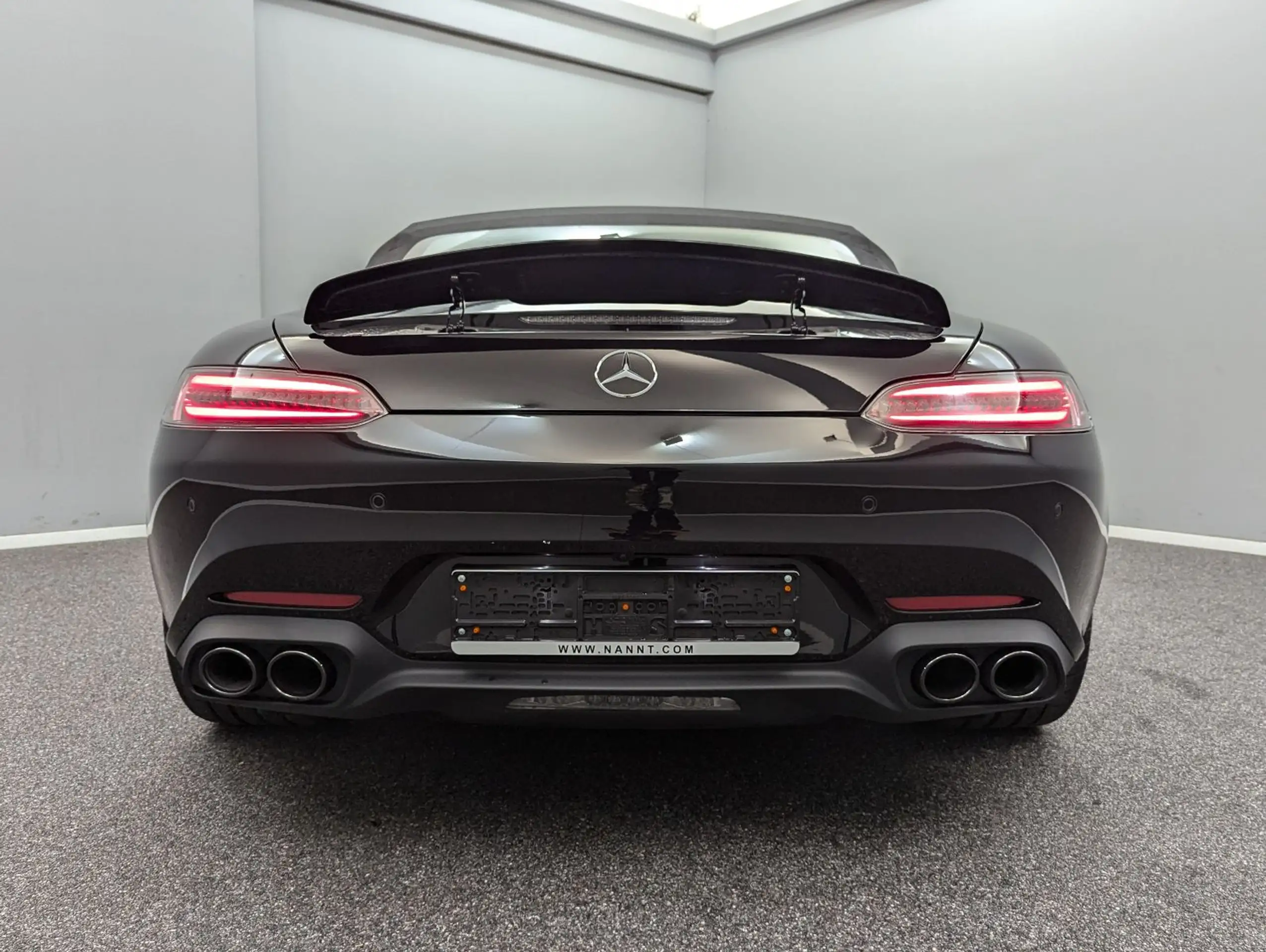 Mercedes-Benz - AMG GT