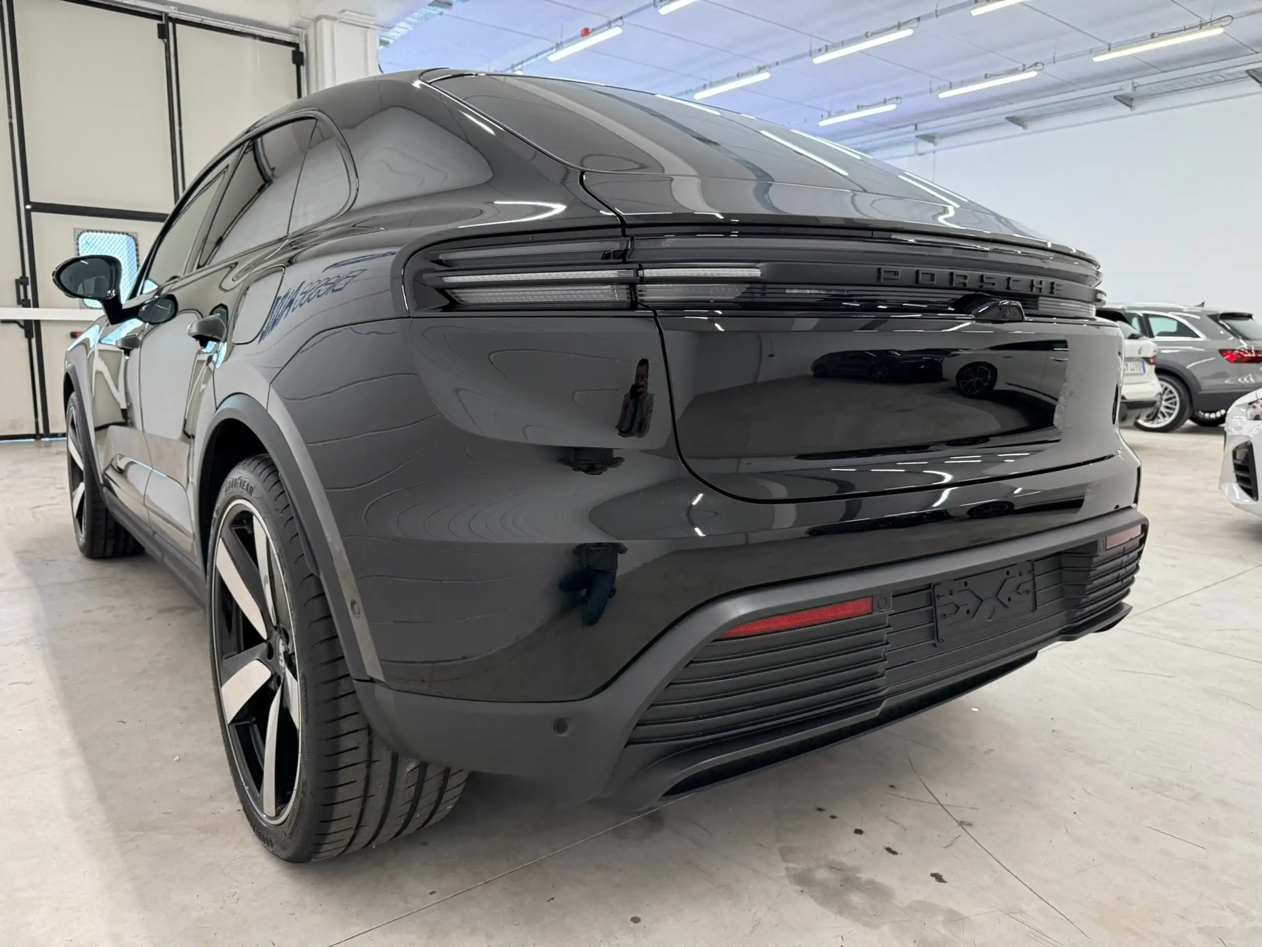 Porsche - Macan