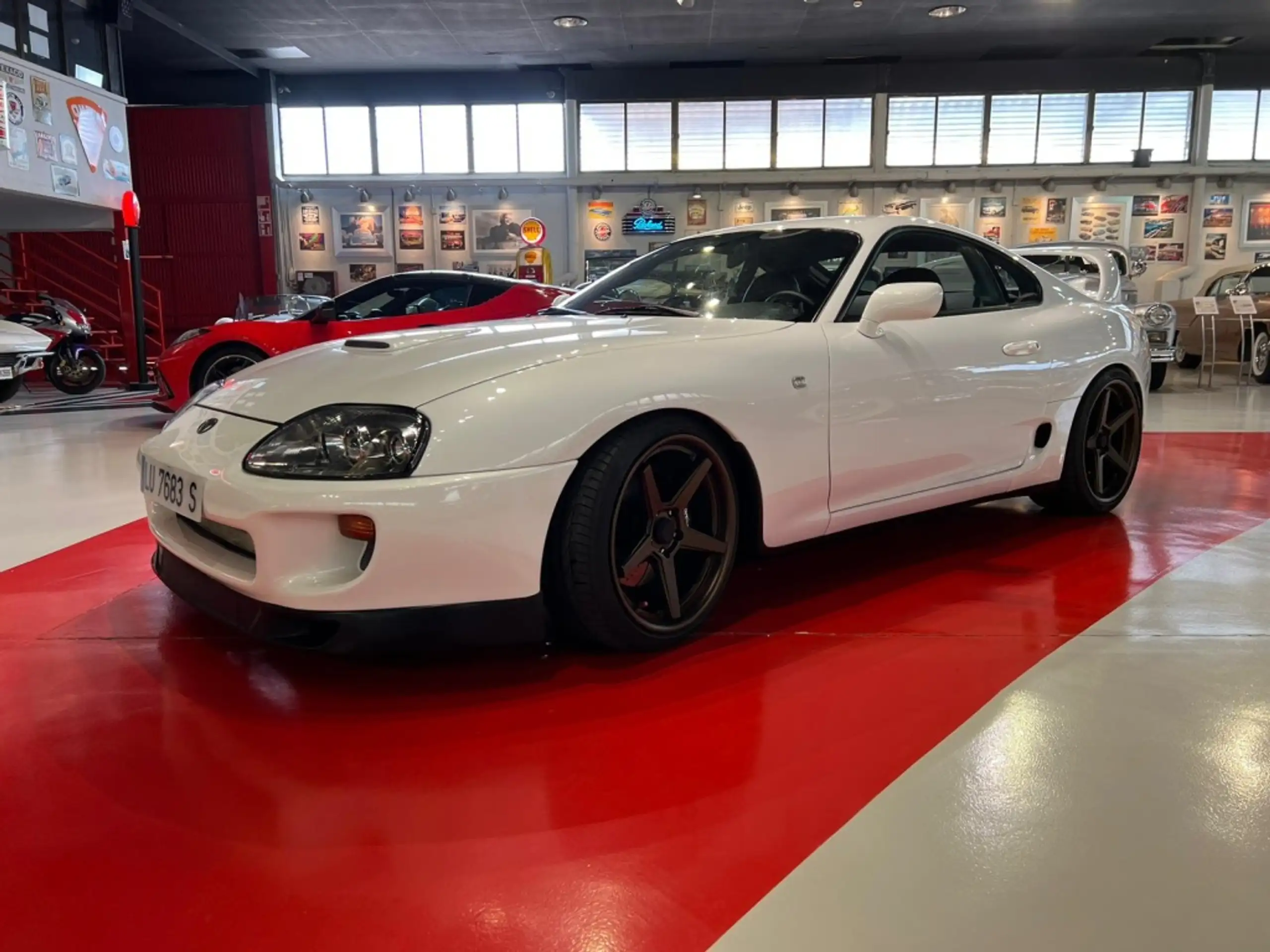 Toyota - Supra