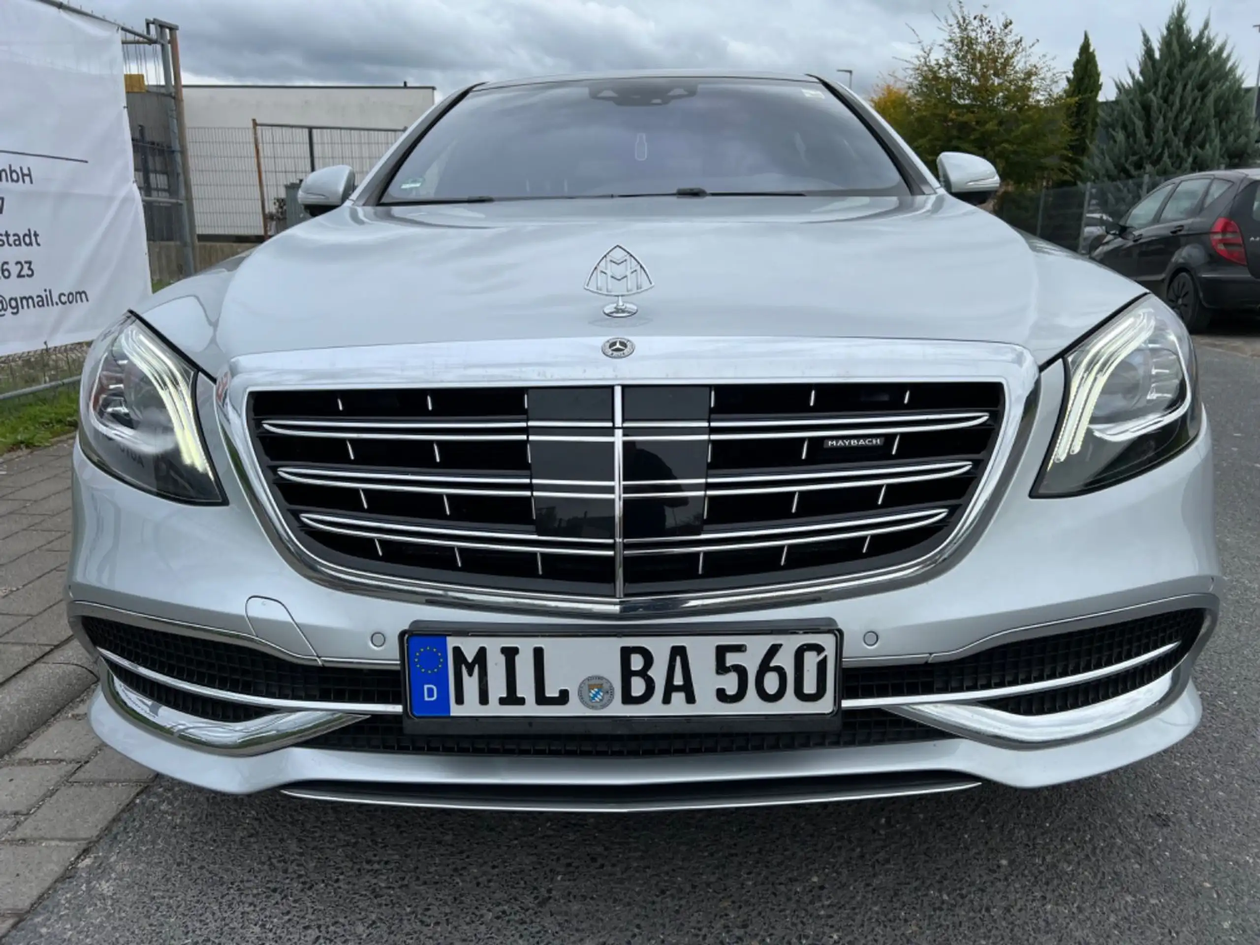 Mercedes-Benz - S 560