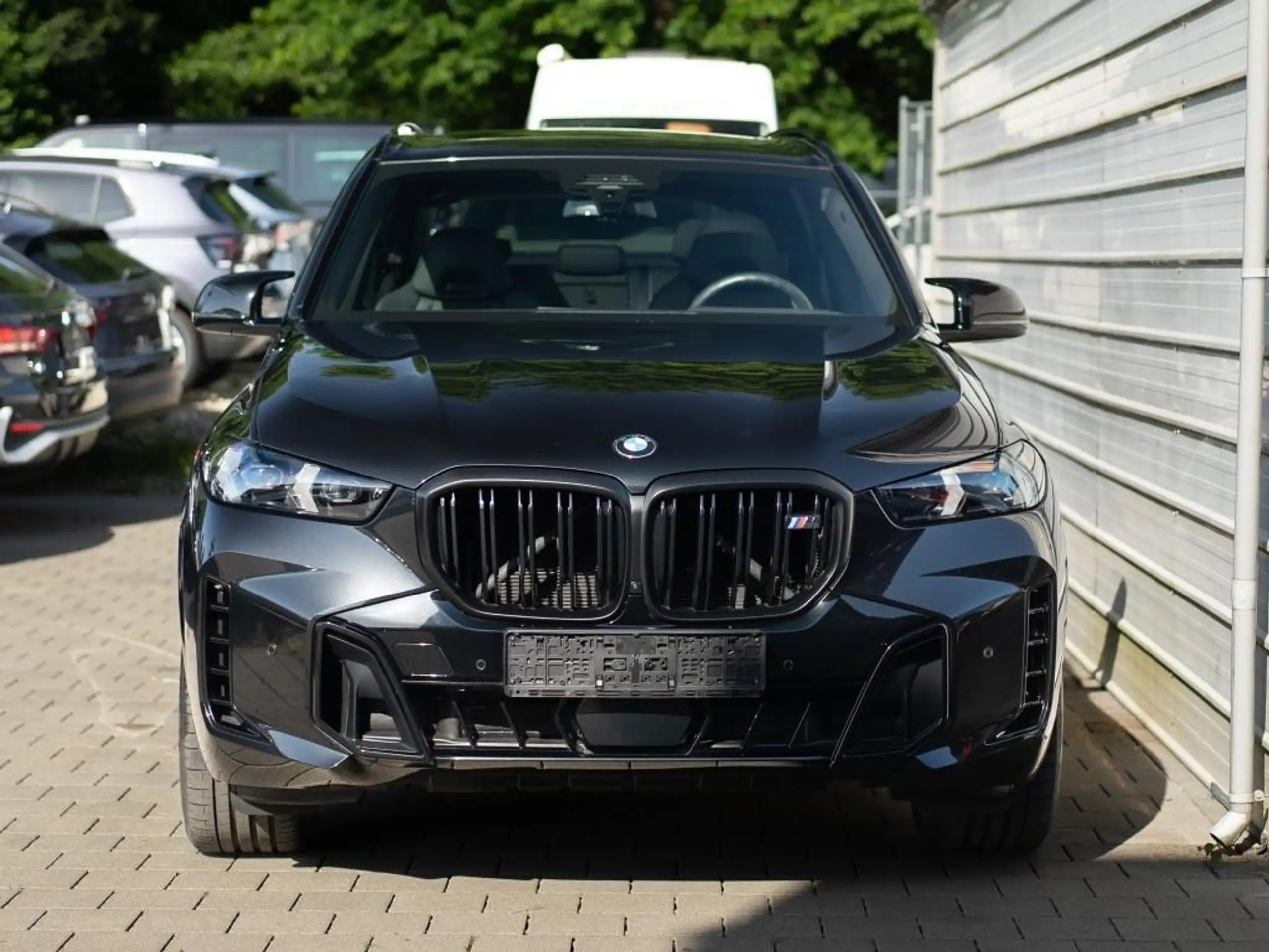 BMW - X5 M