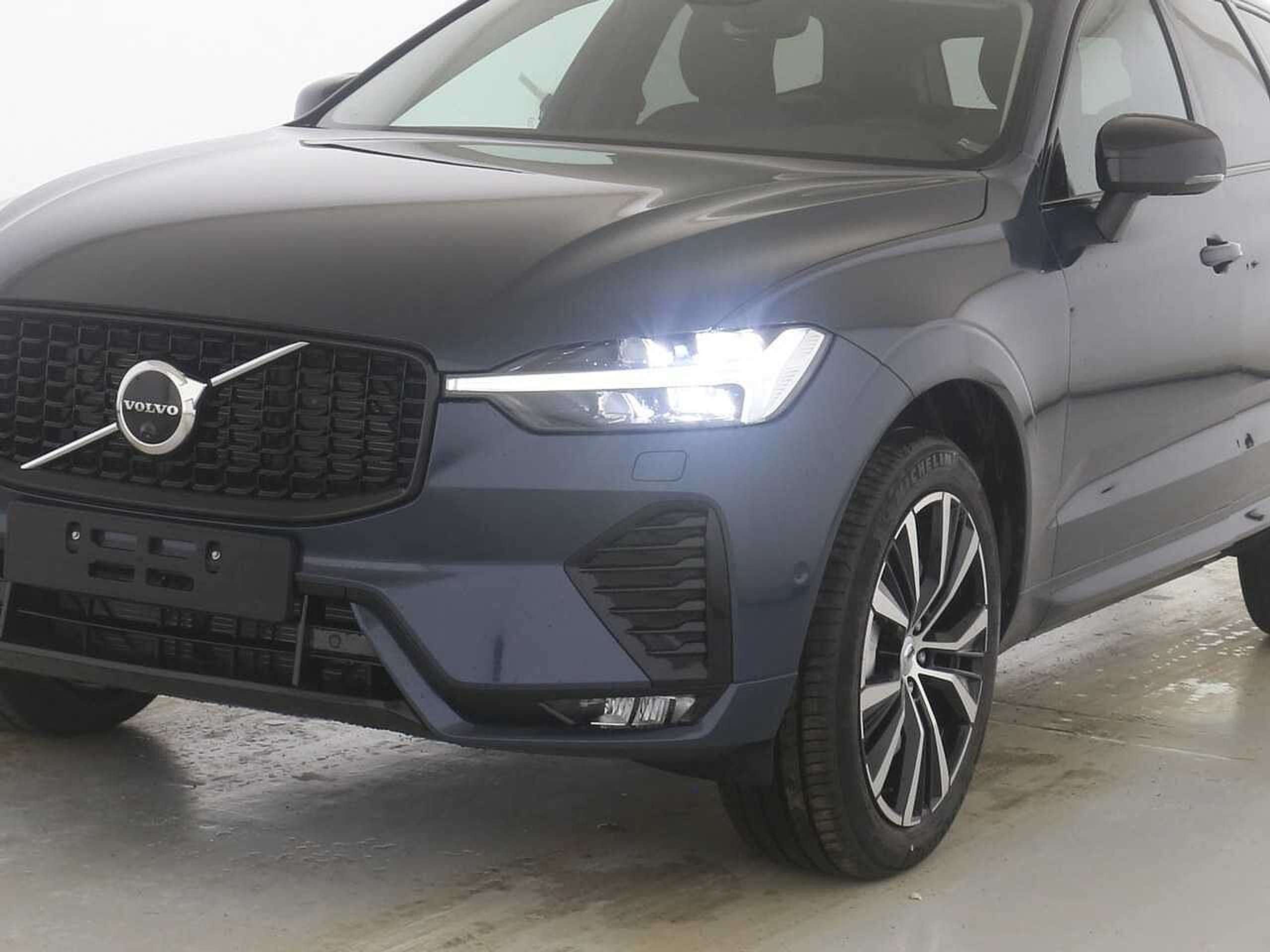 Volvo - XC60