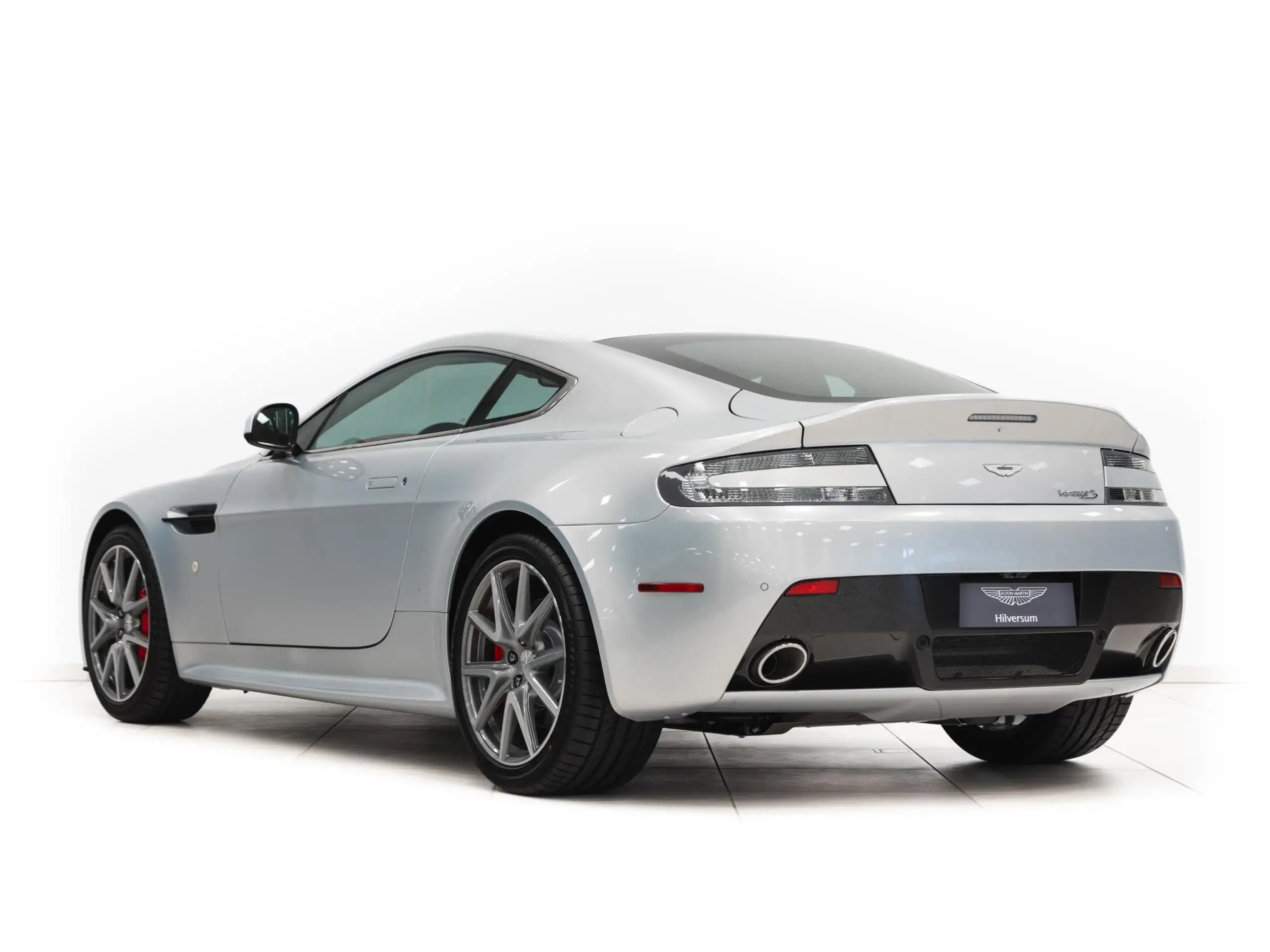 Aston Martin - Vantage