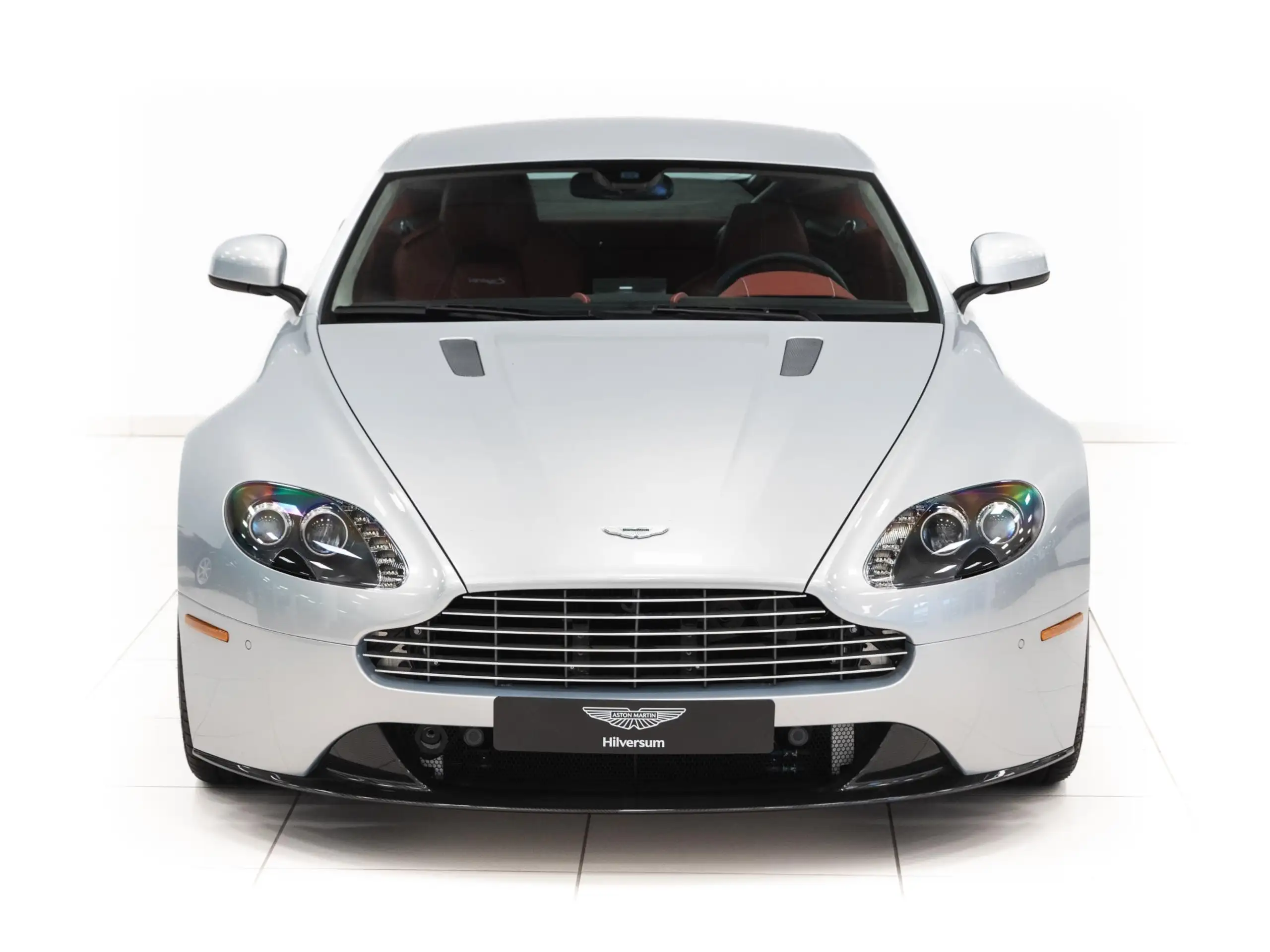 Aston Martin - Vantage