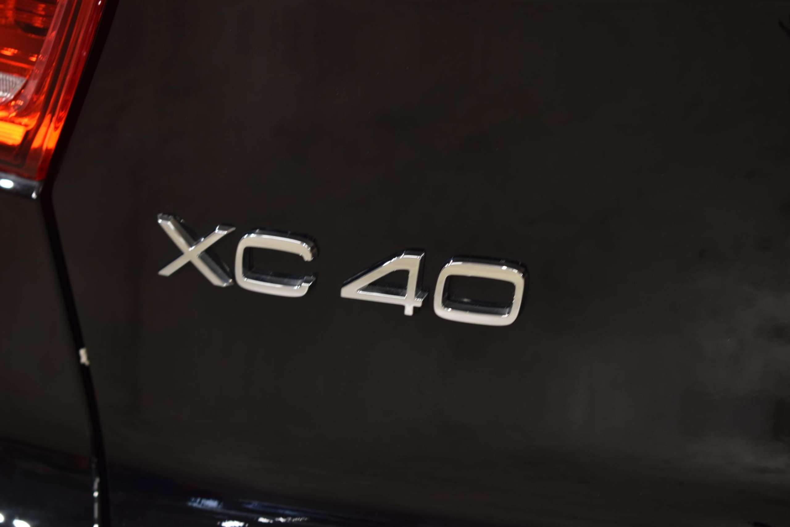 Volvo - XC40