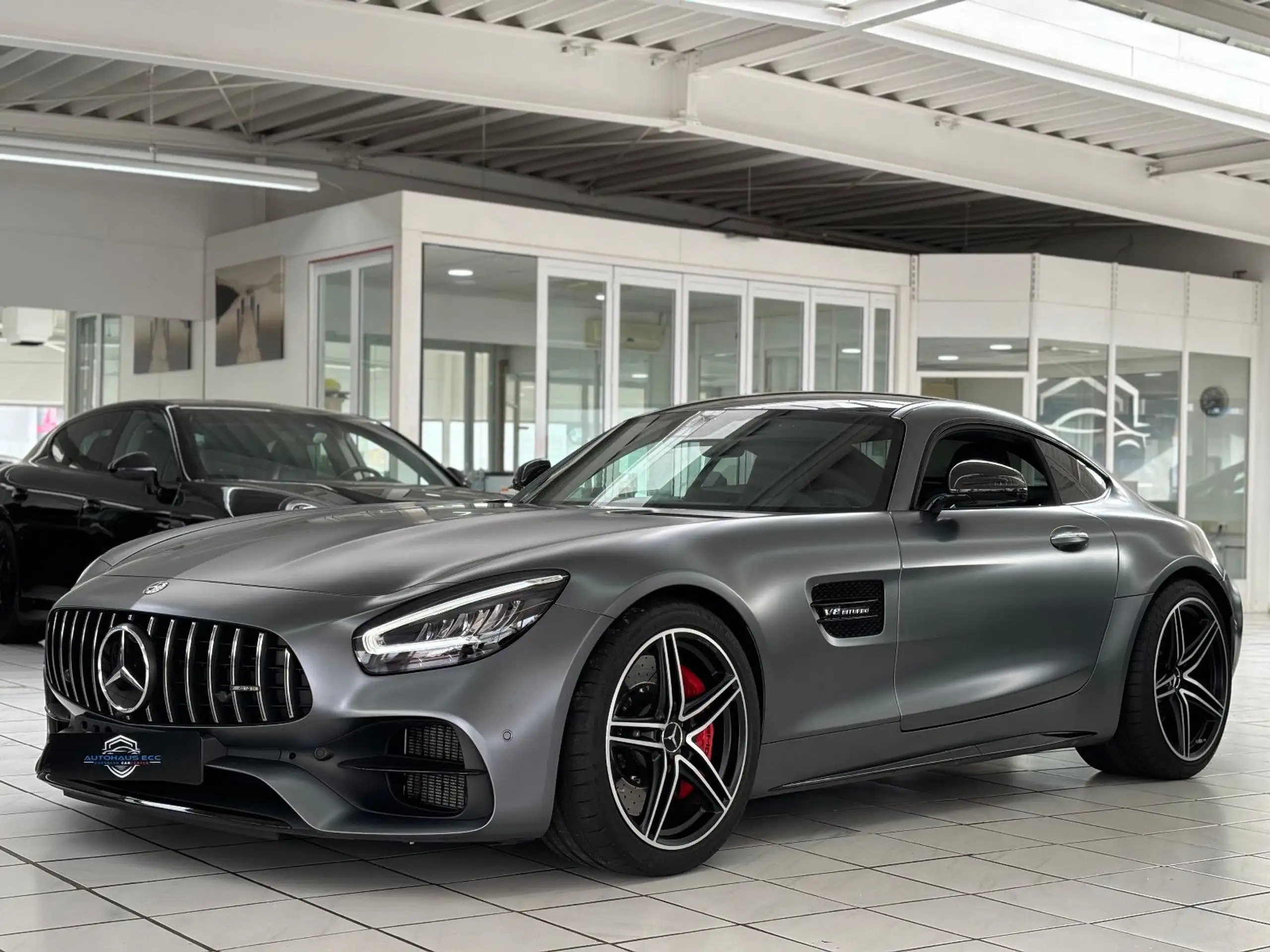 Mercedes-Benz - AMG GT