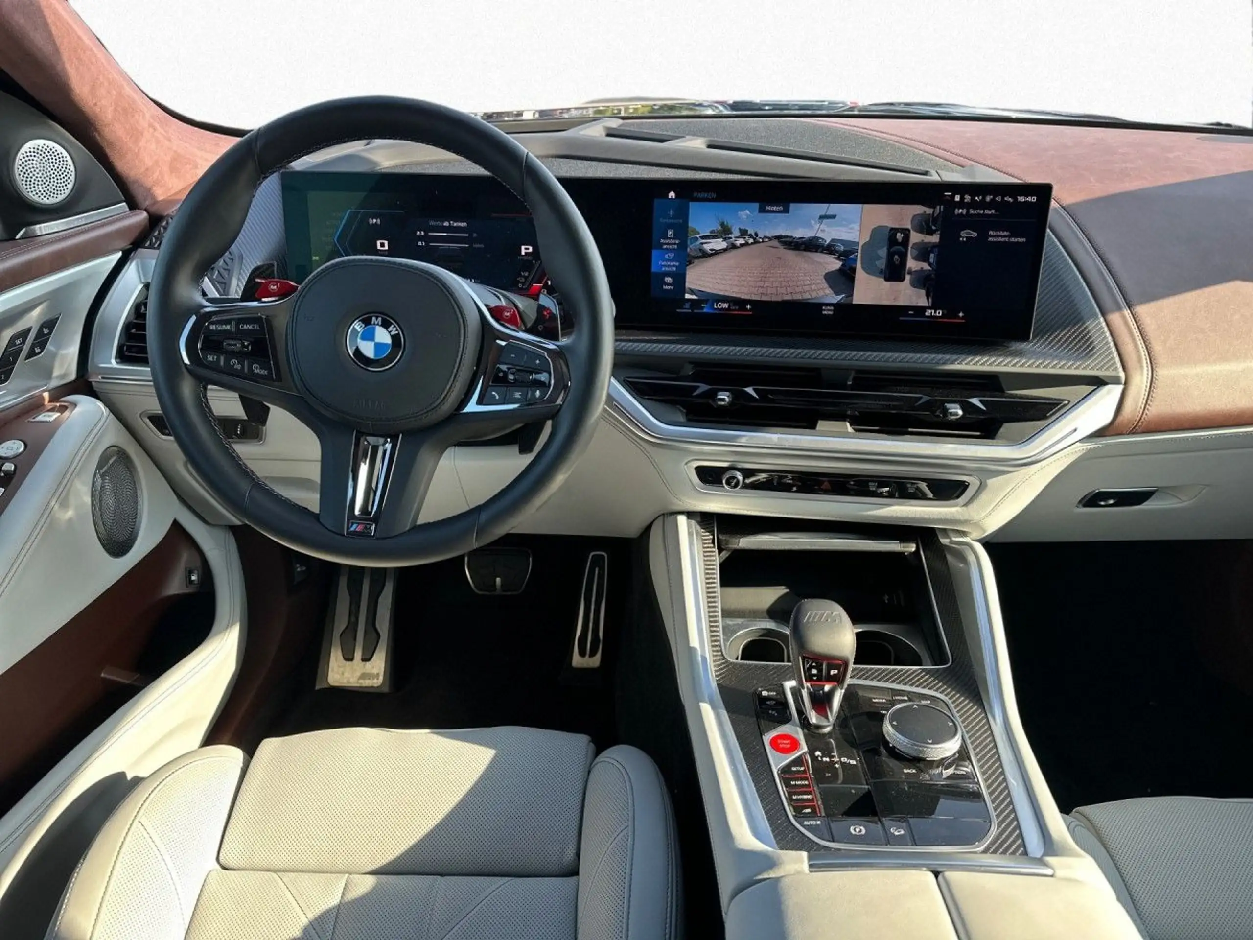 BMW - XM