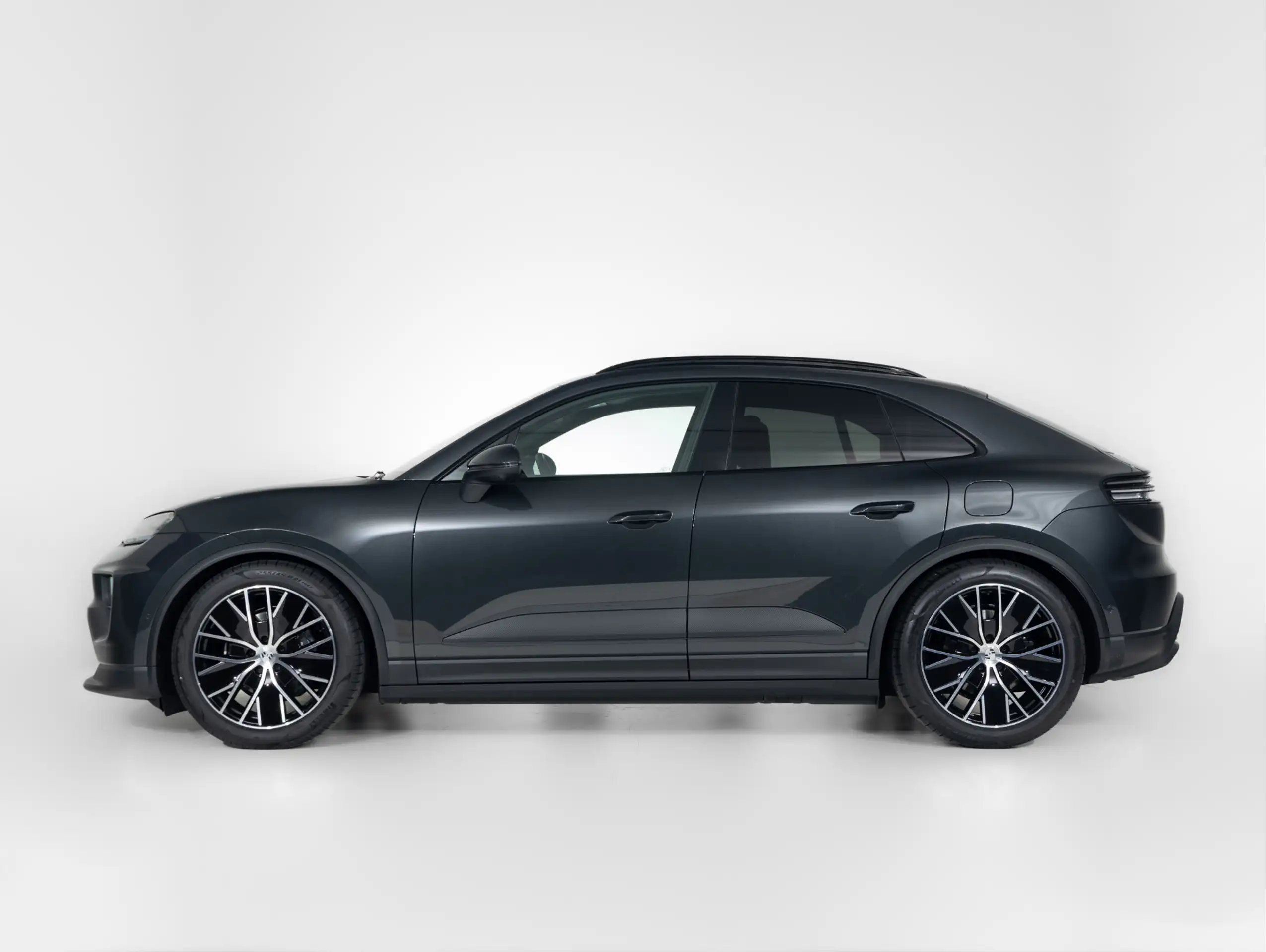 Porsche - Macan