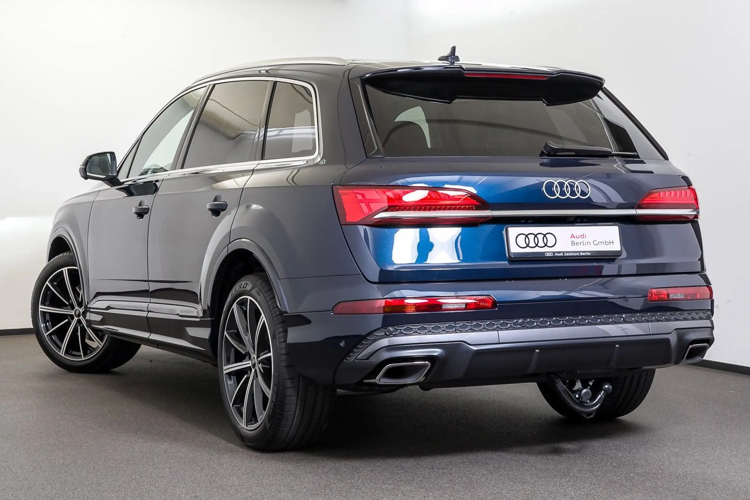 Audi - Q7