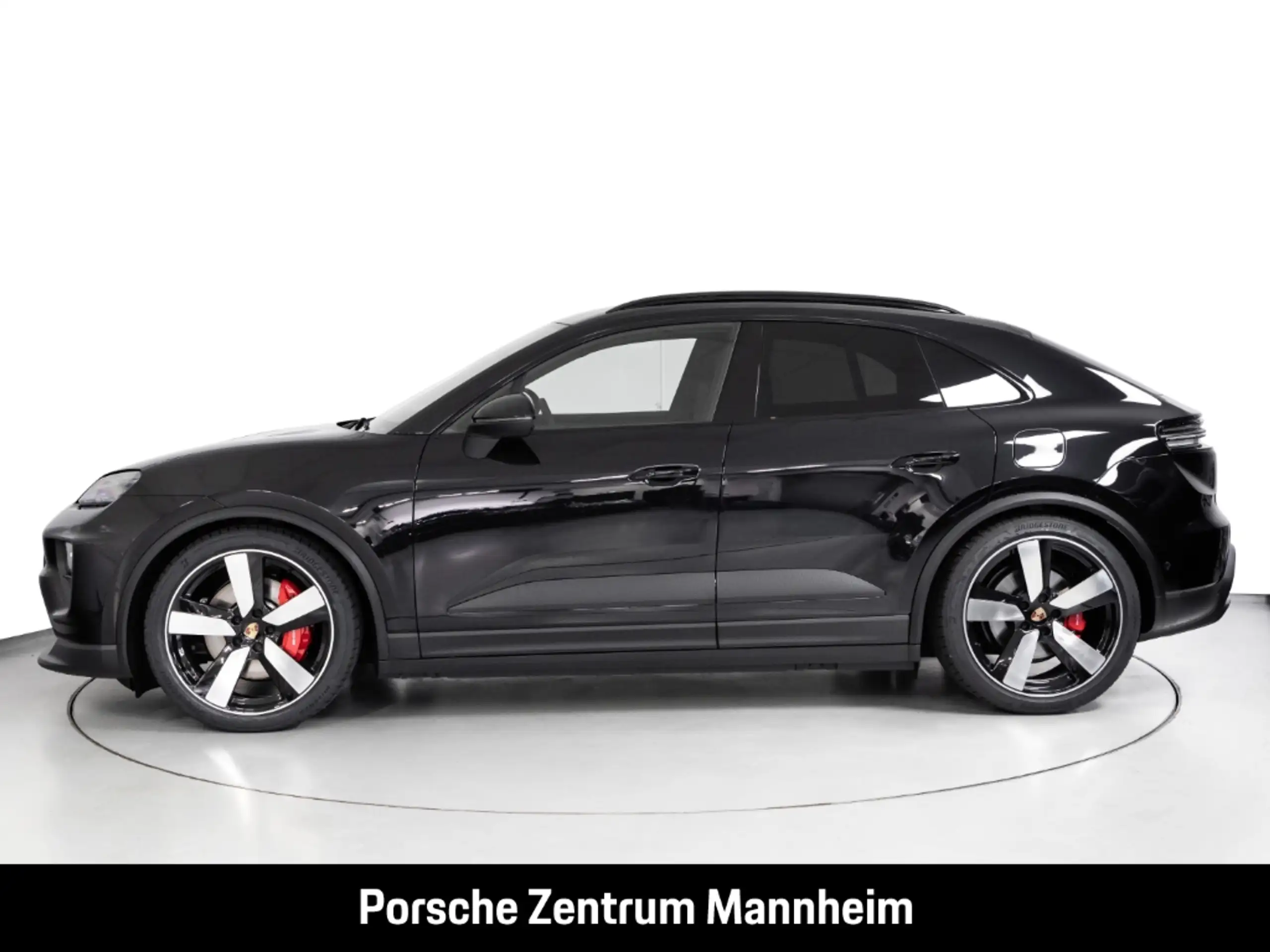 Porsche - Macan