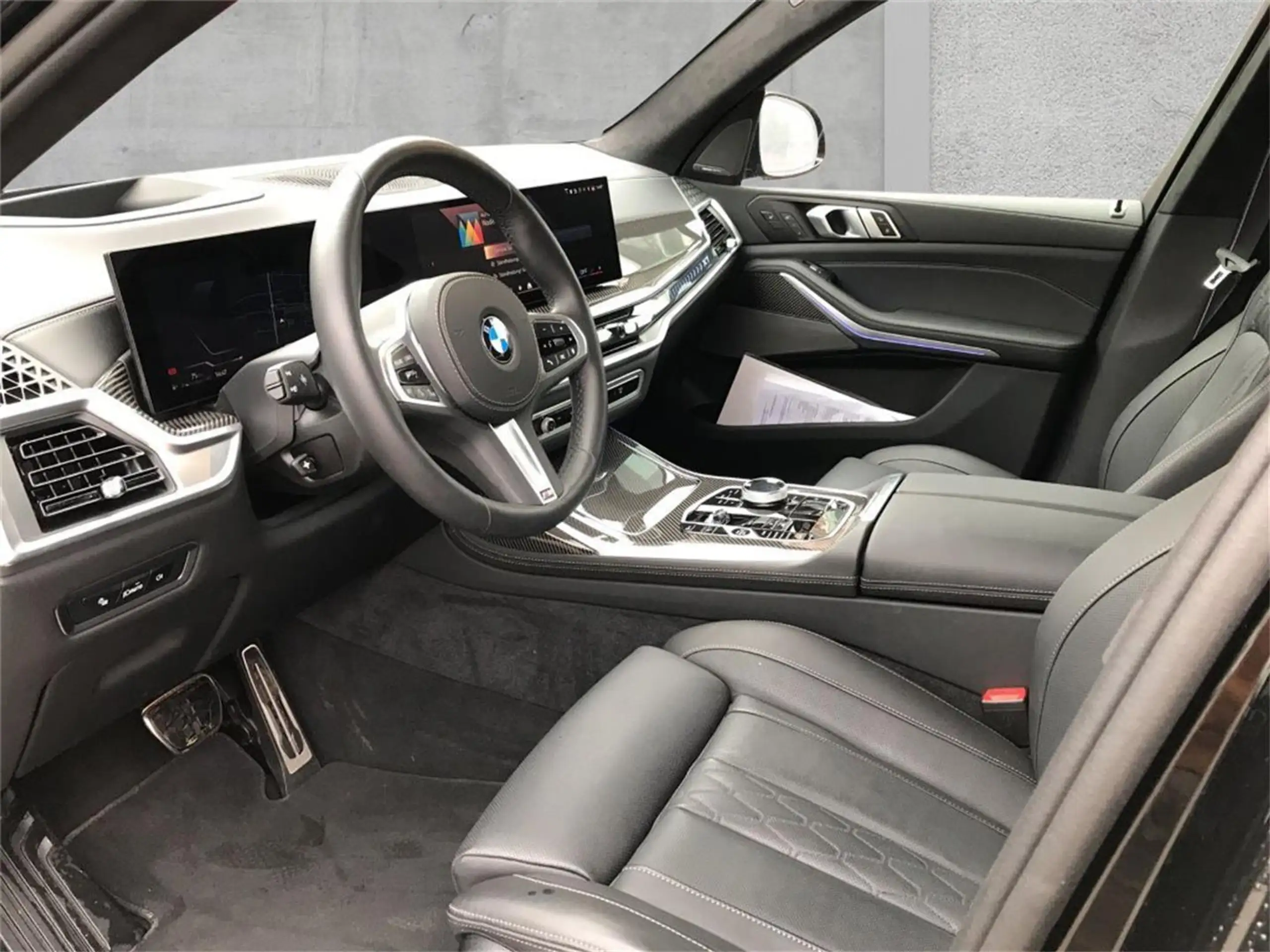 BMW - X7