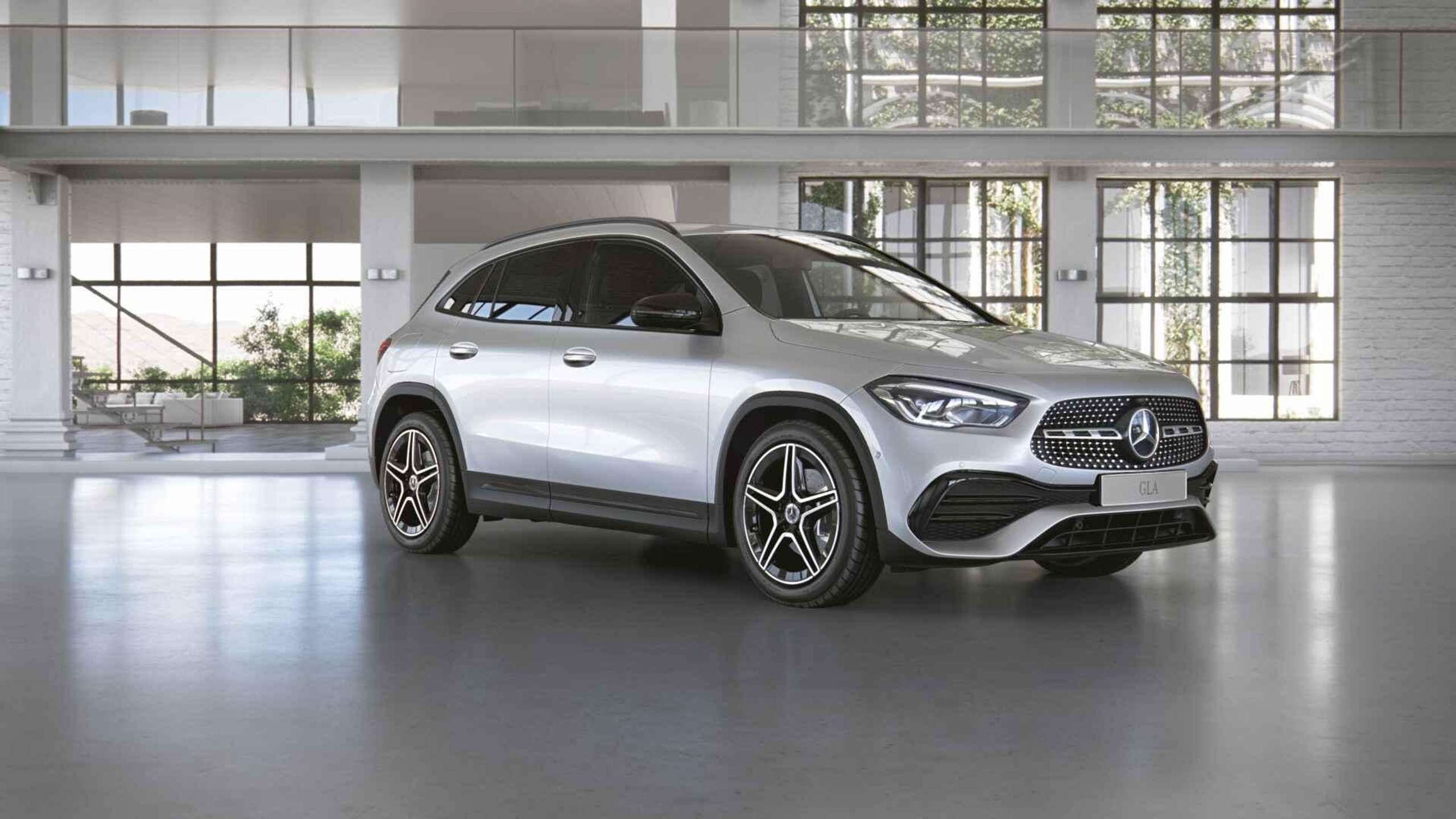 Mercedes-Benz - GLA 250