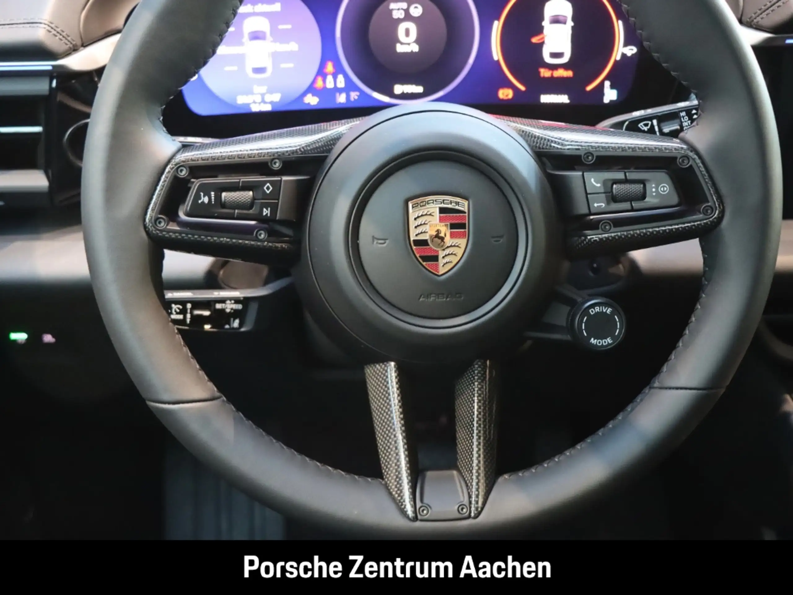 Porsche - Macan