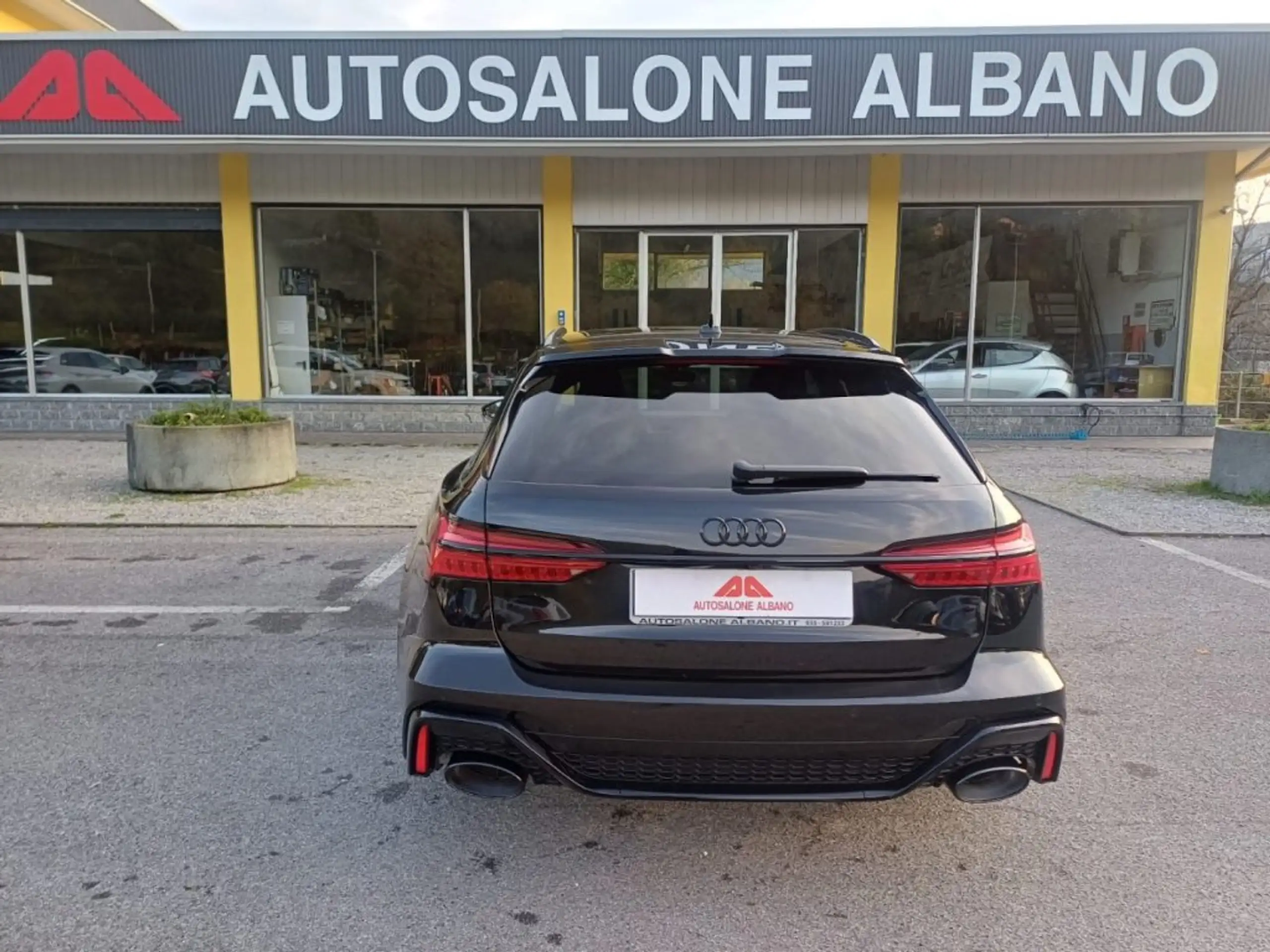 Audi - RS6