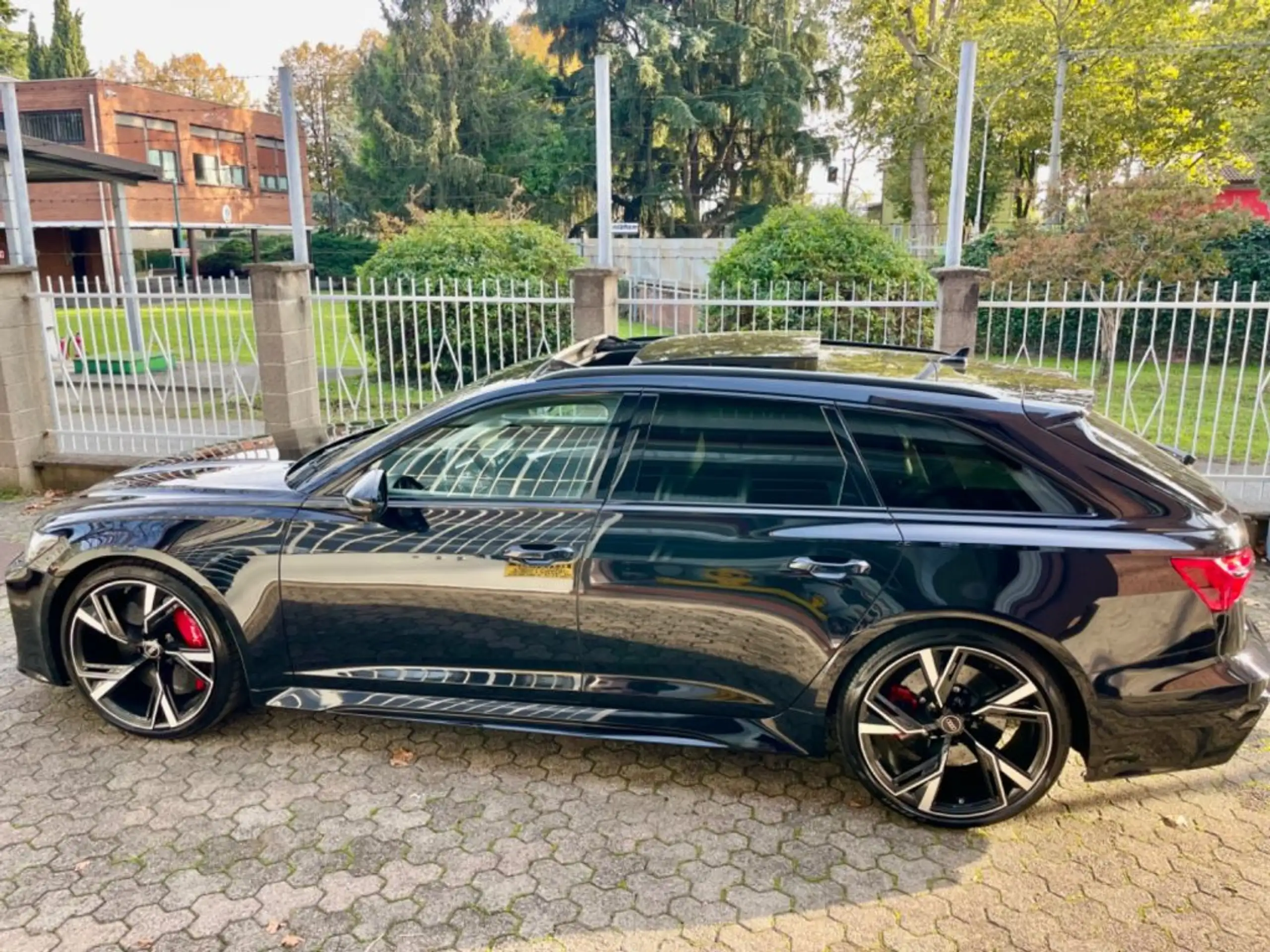 Audi - RS6