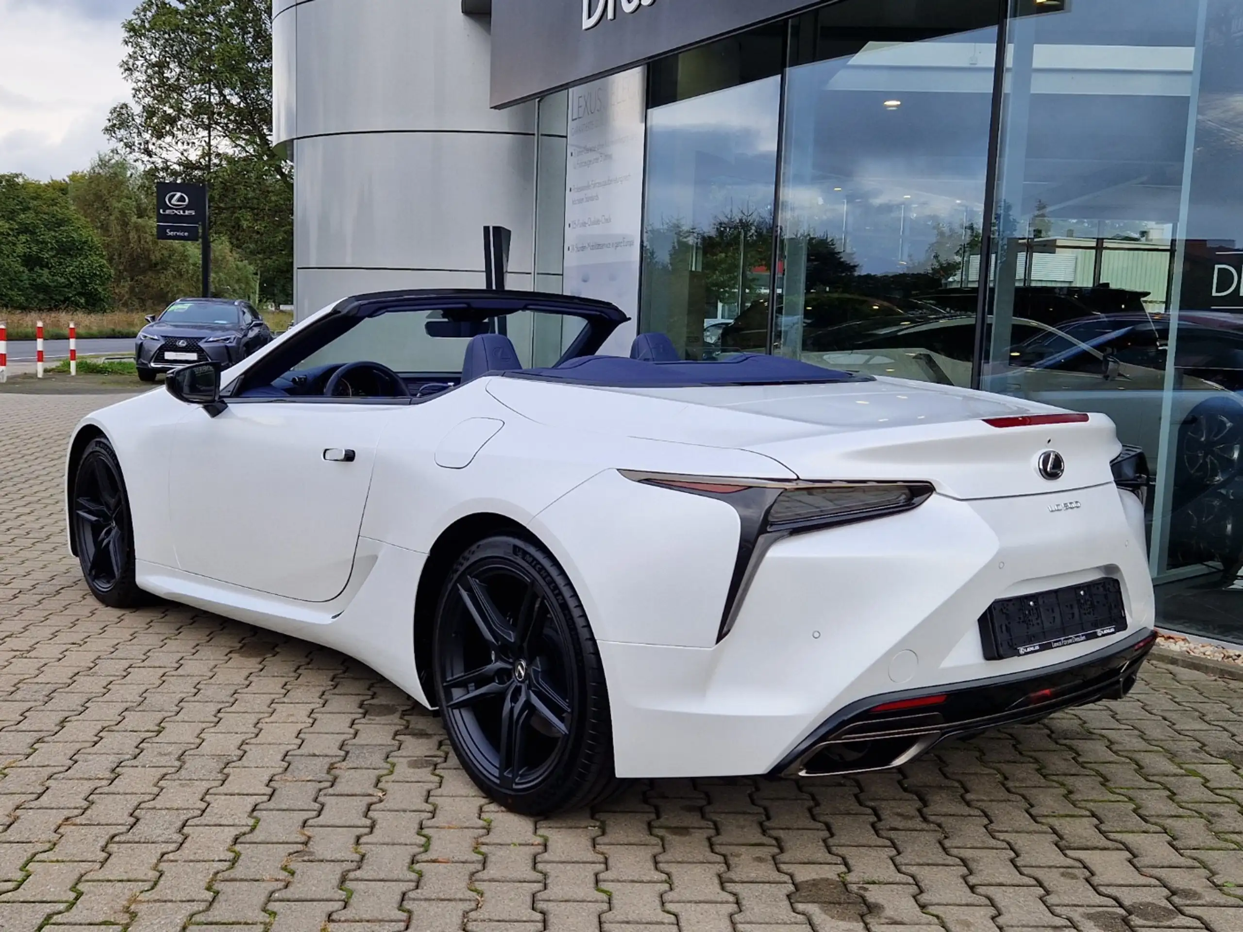 Lexus - LC 500