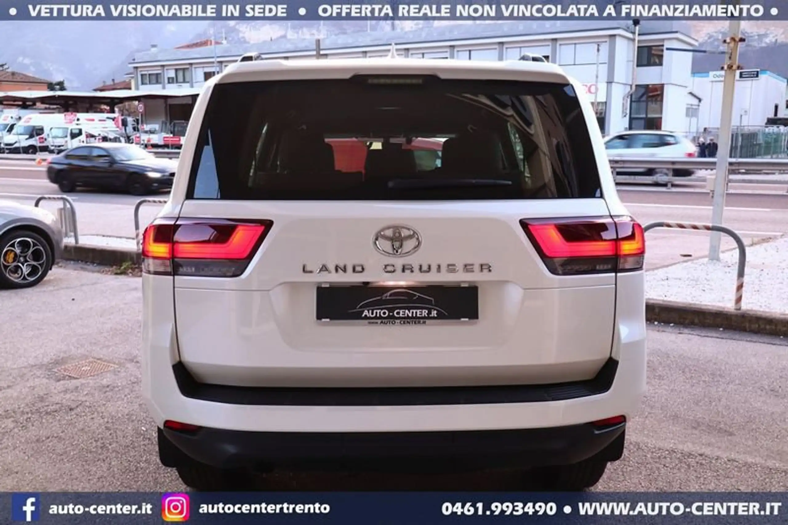 Toyota - Land Cruiser