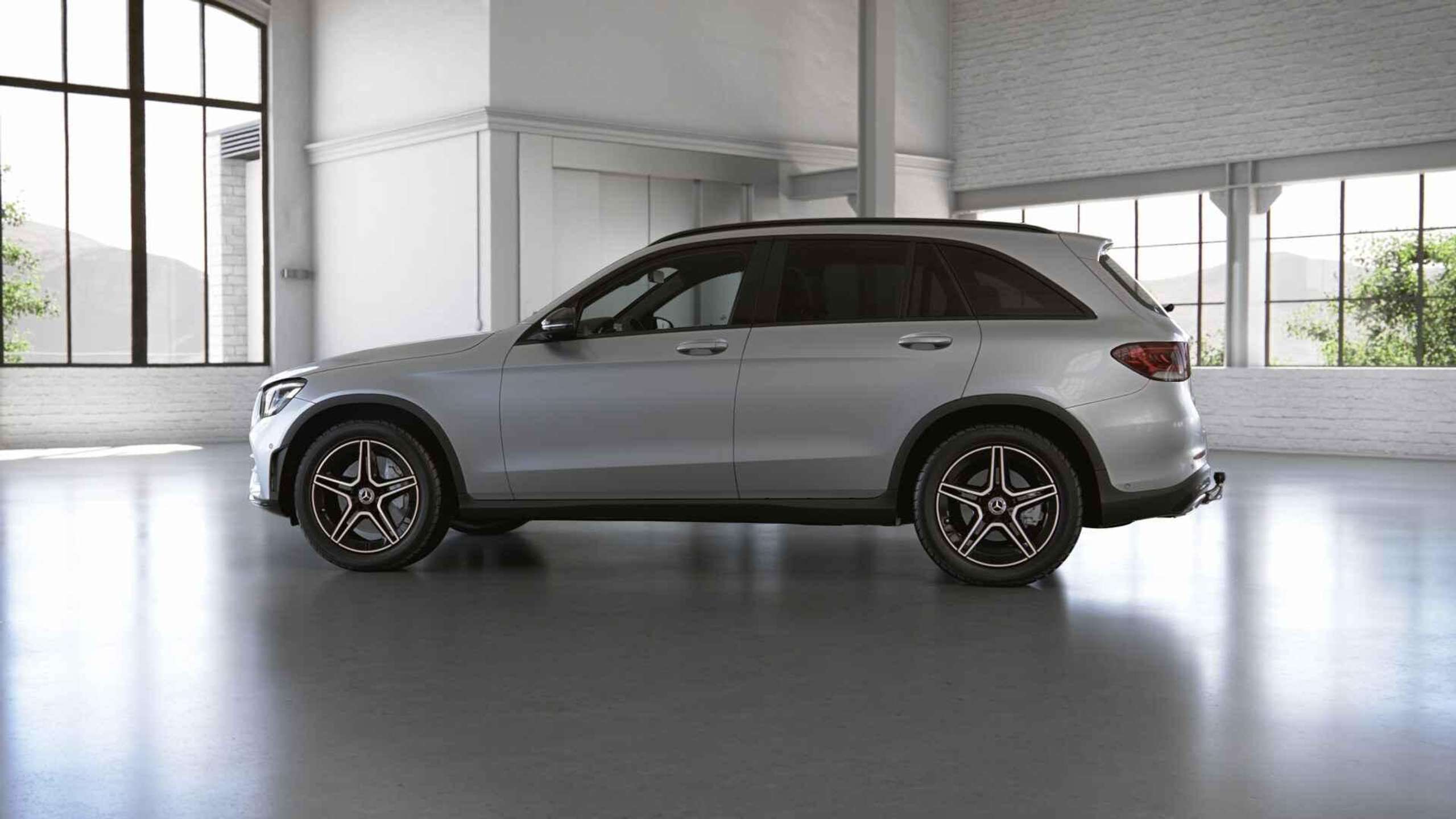 Mercedes-Benz - GLC 220