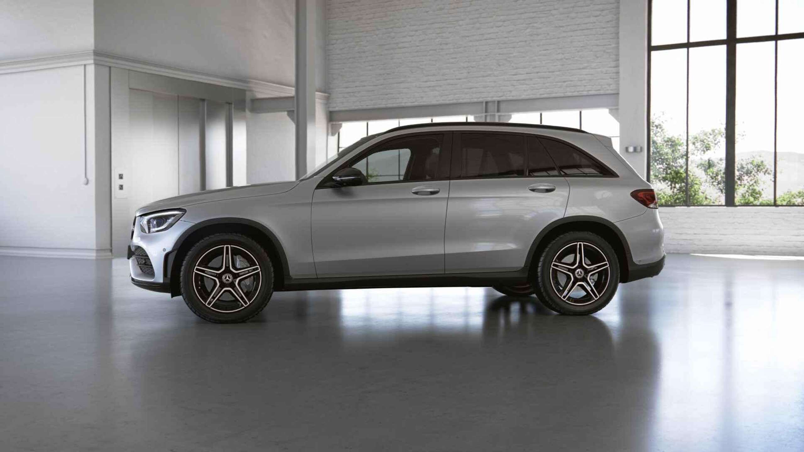 Mercedes-Benz - GLC 220