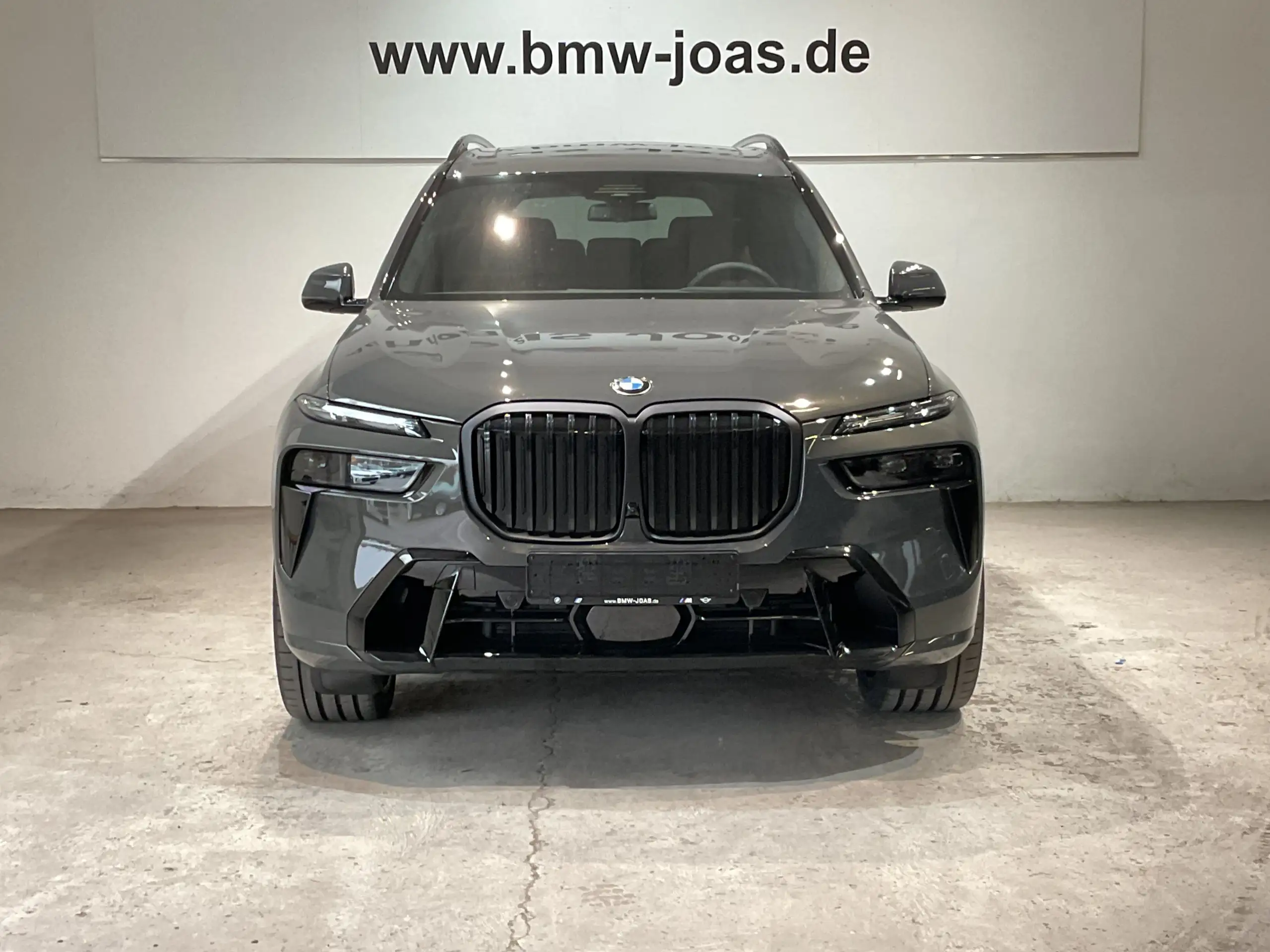 BMW - X7