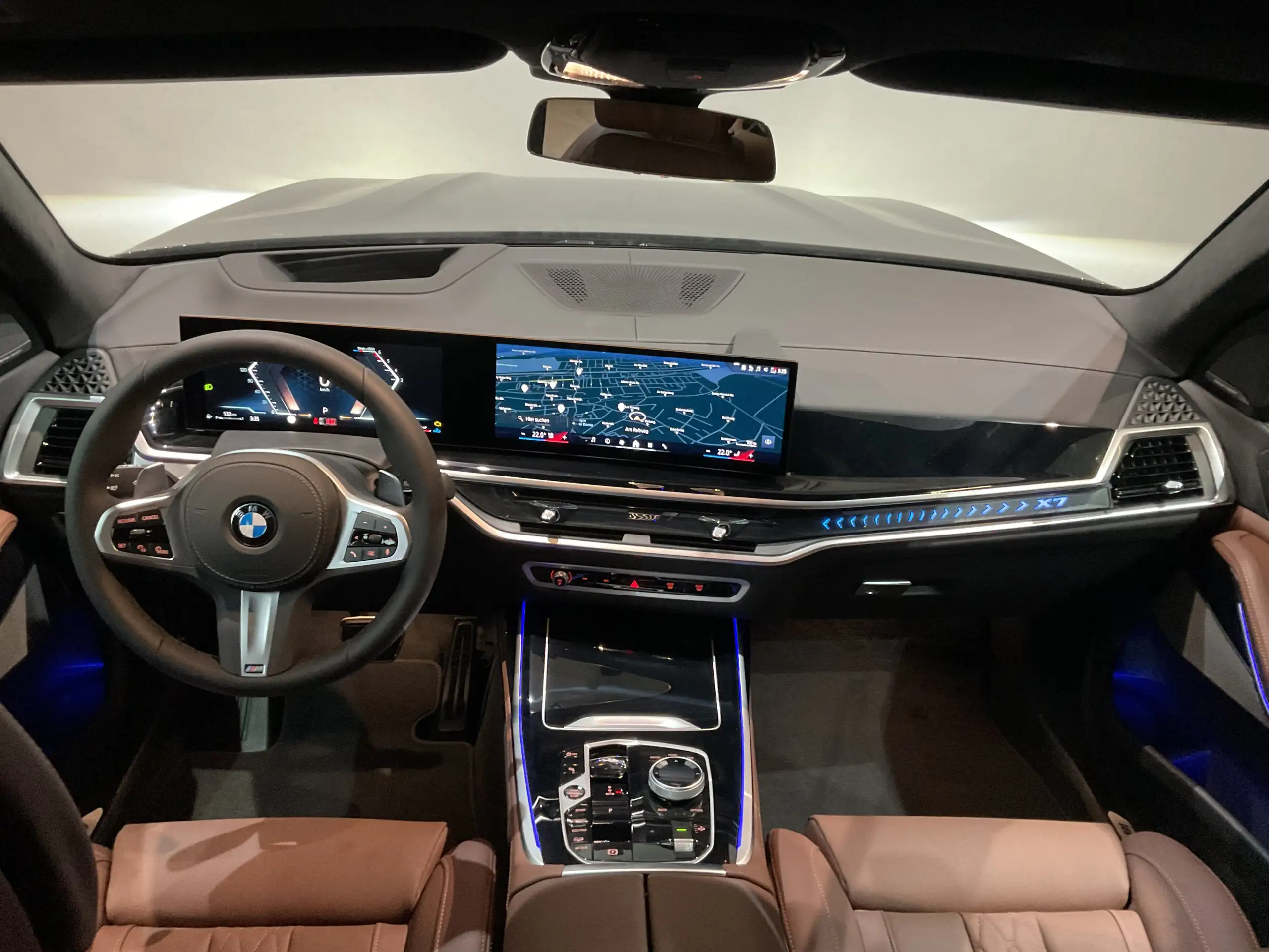 BMW - X7