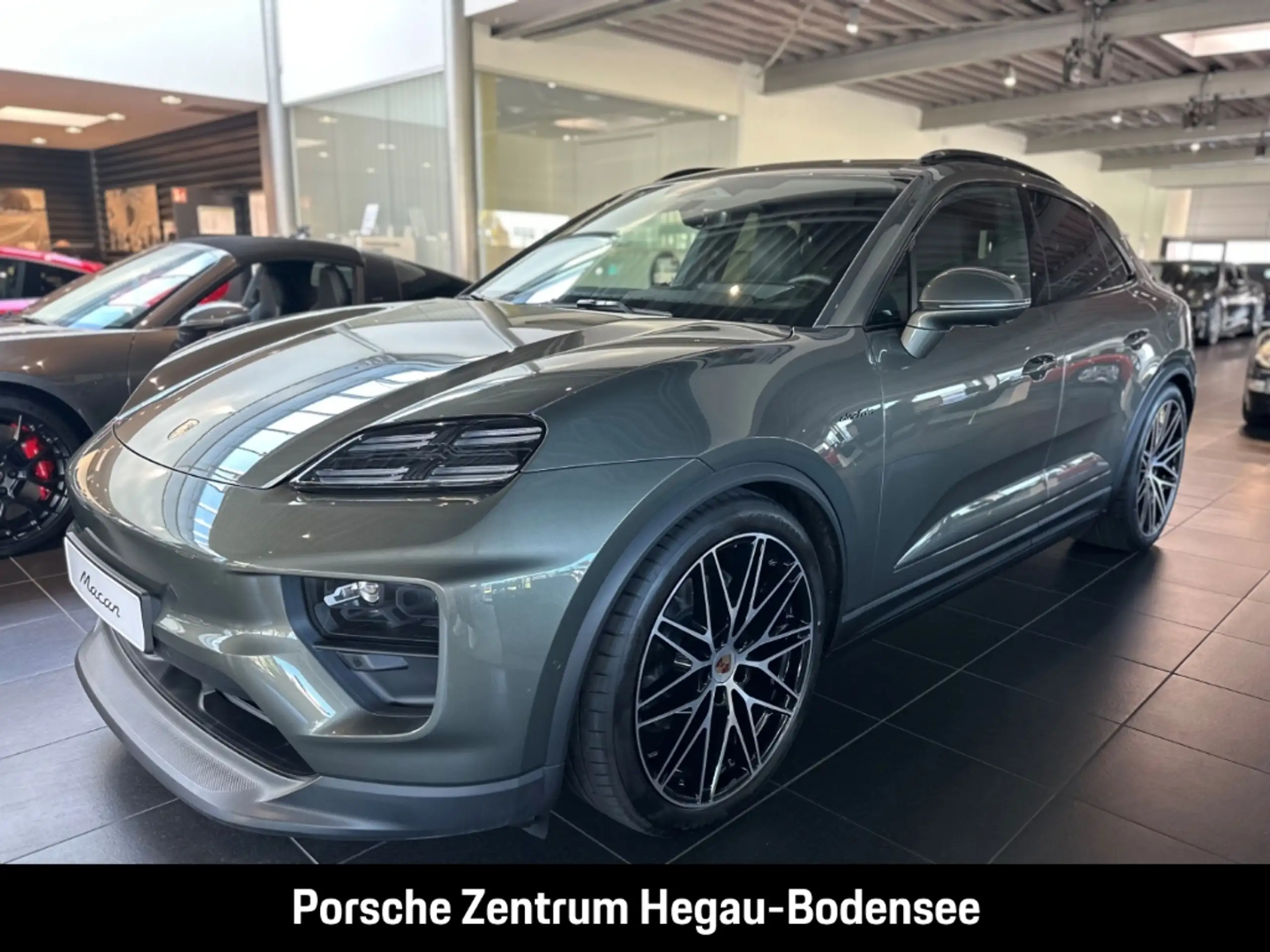 Porsche - Macan