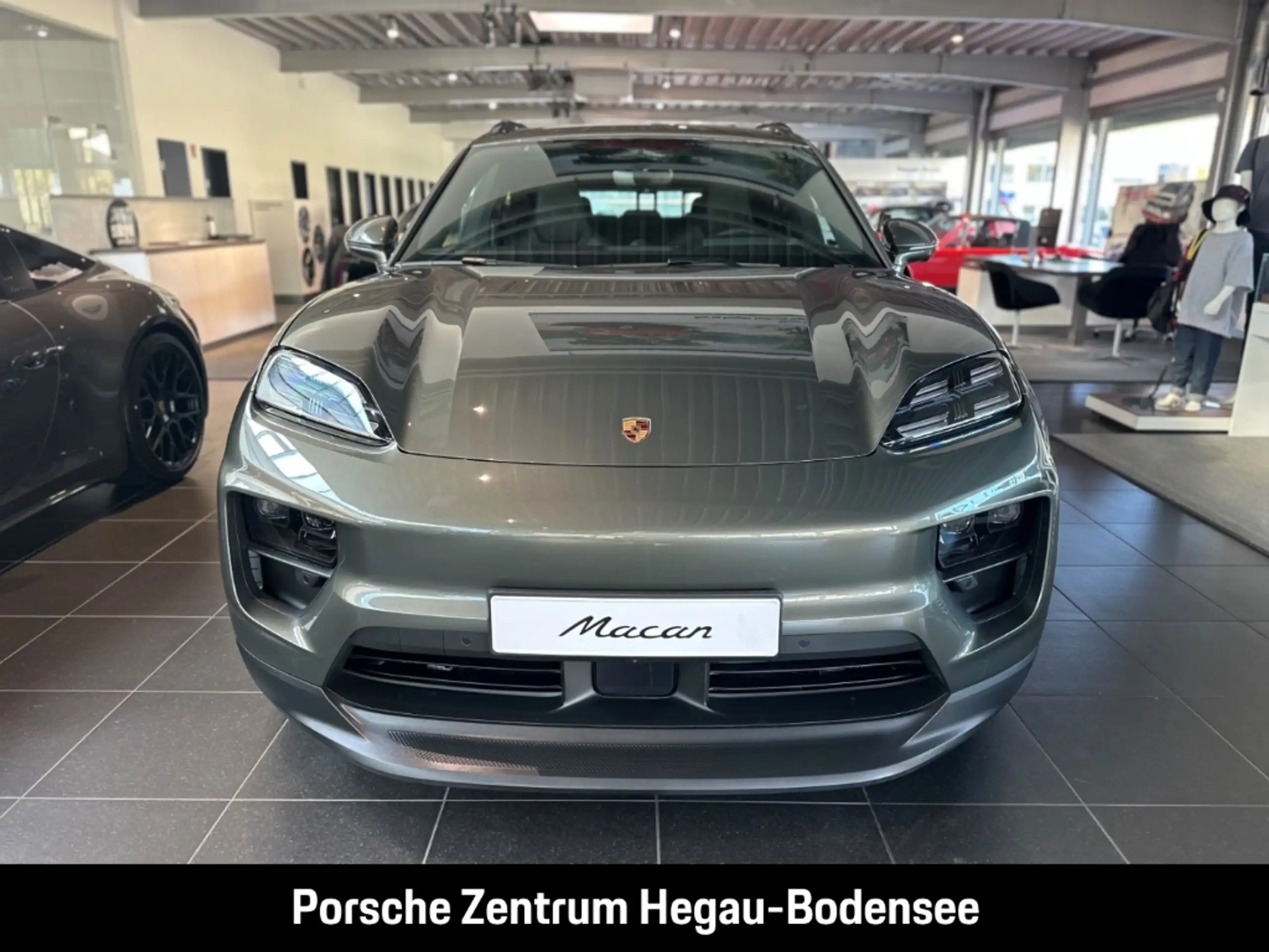 Porsche - Macan