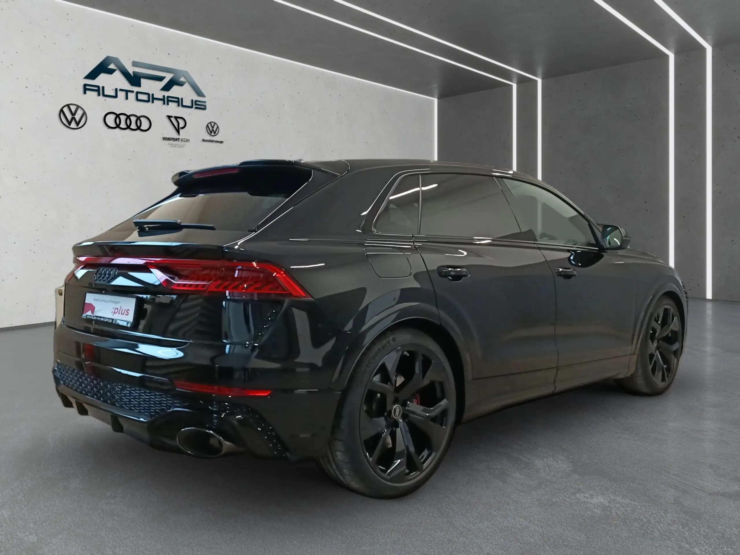 Audi - RS Q8