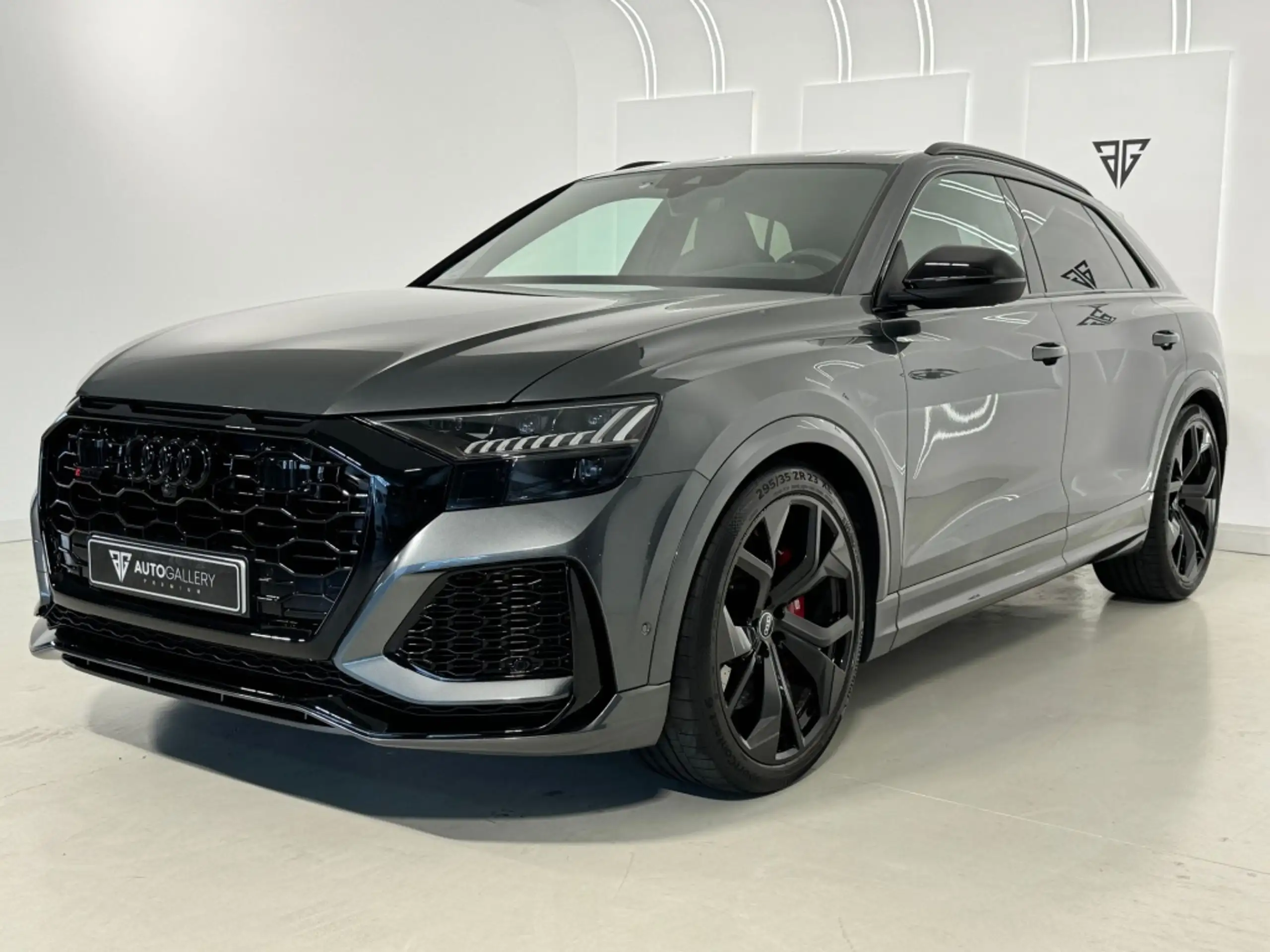 Audi - RS Q8