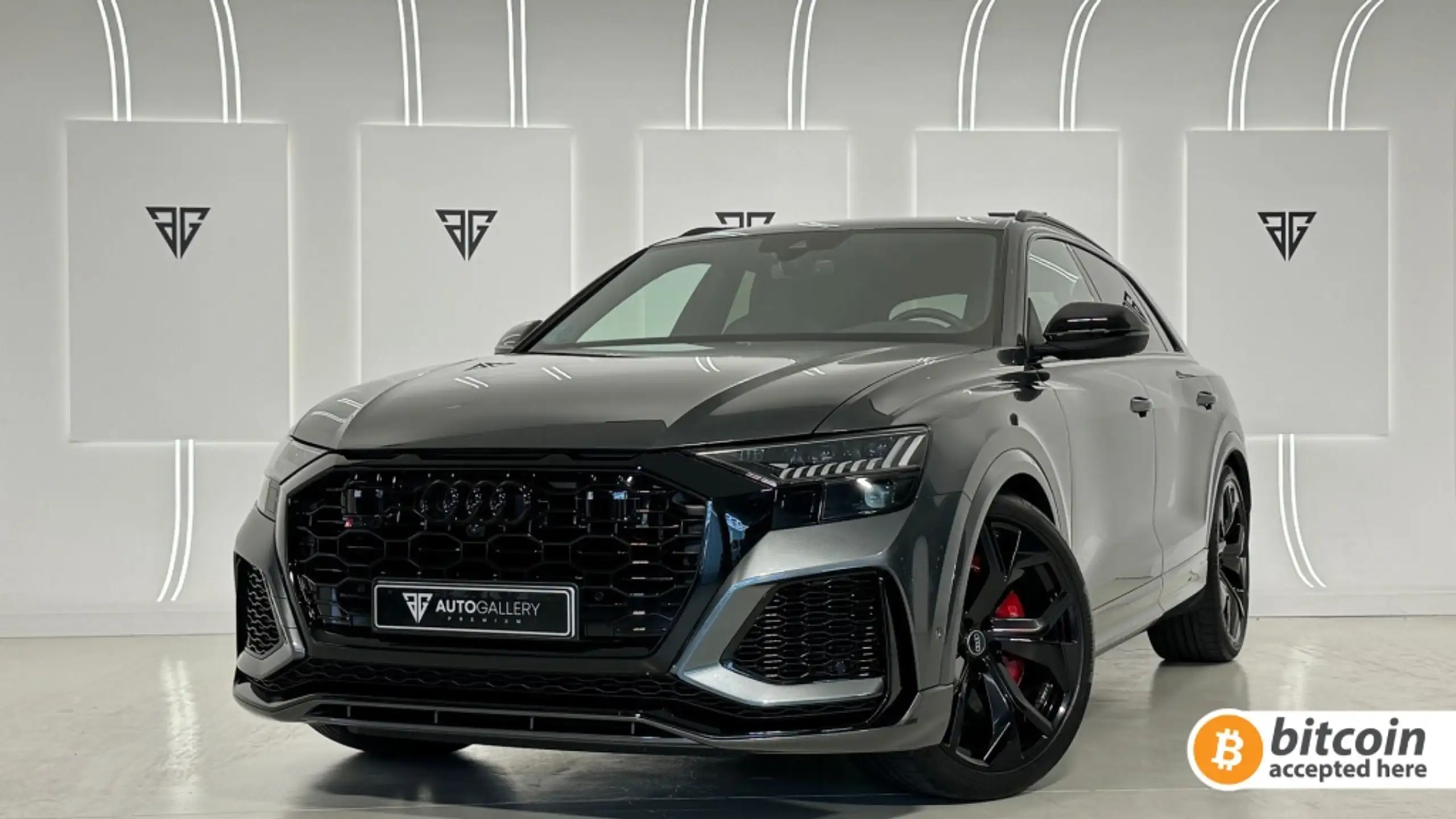 Audi - RS Q8