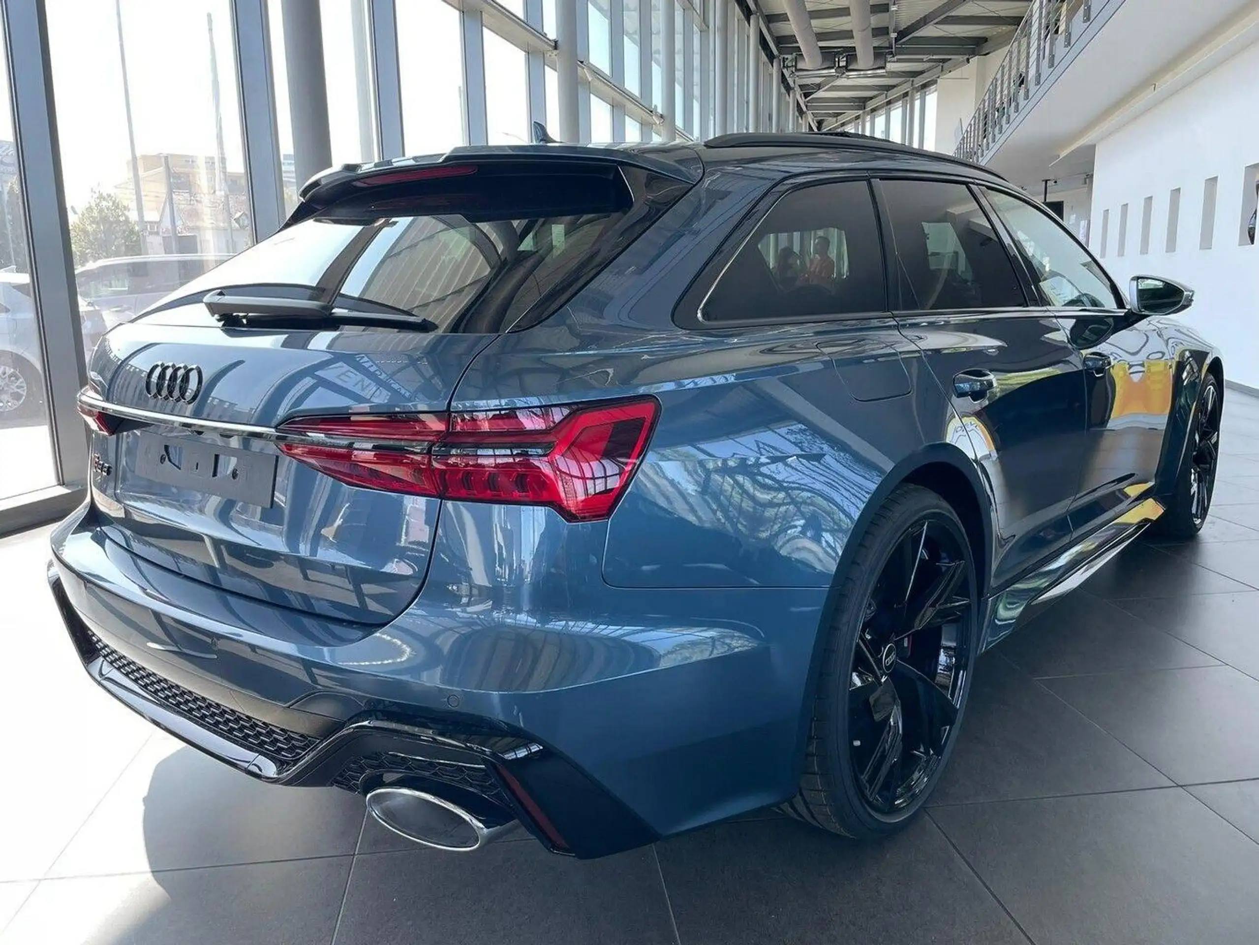 Audi RS6 2024