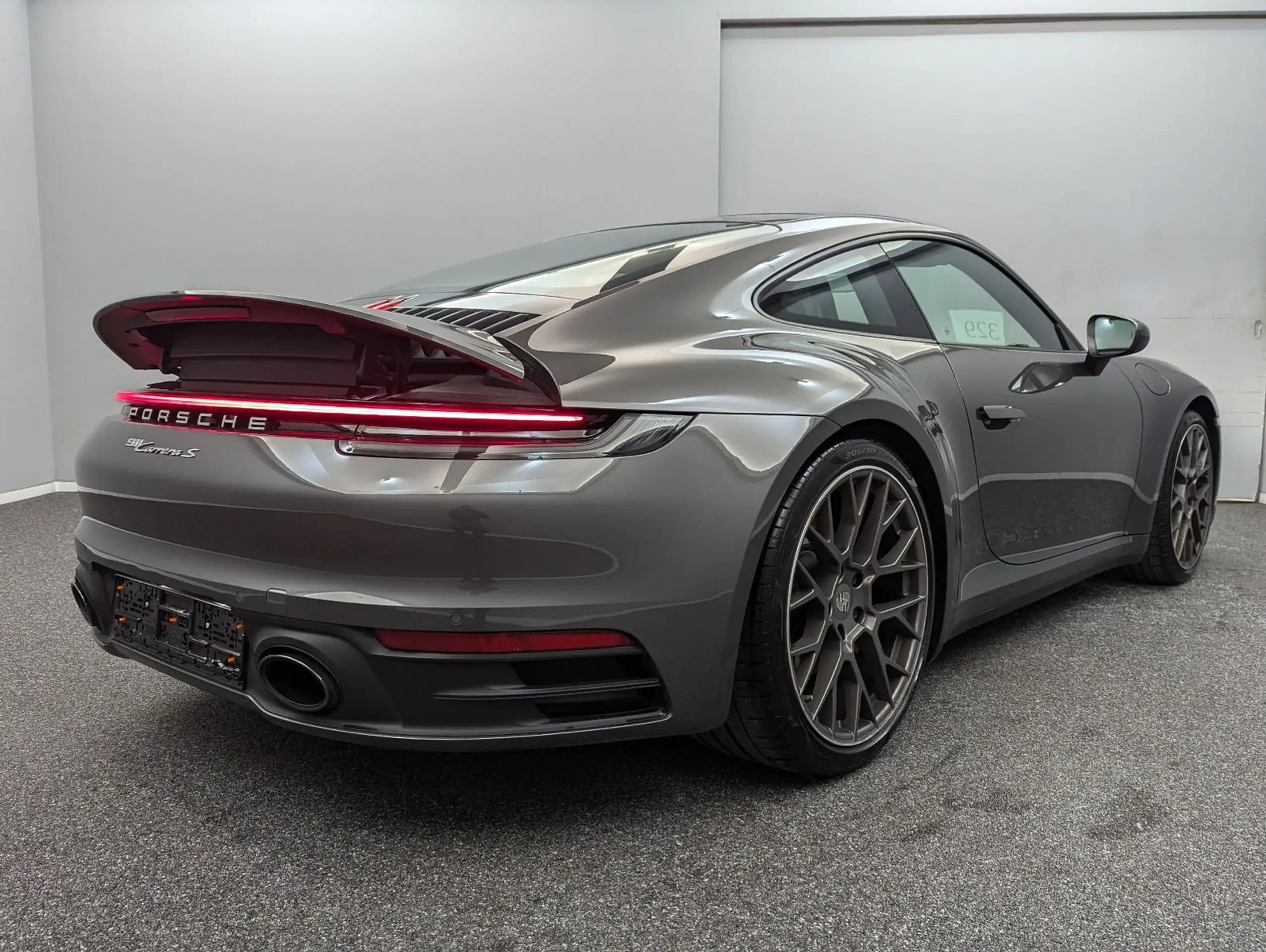 Porsche - 992