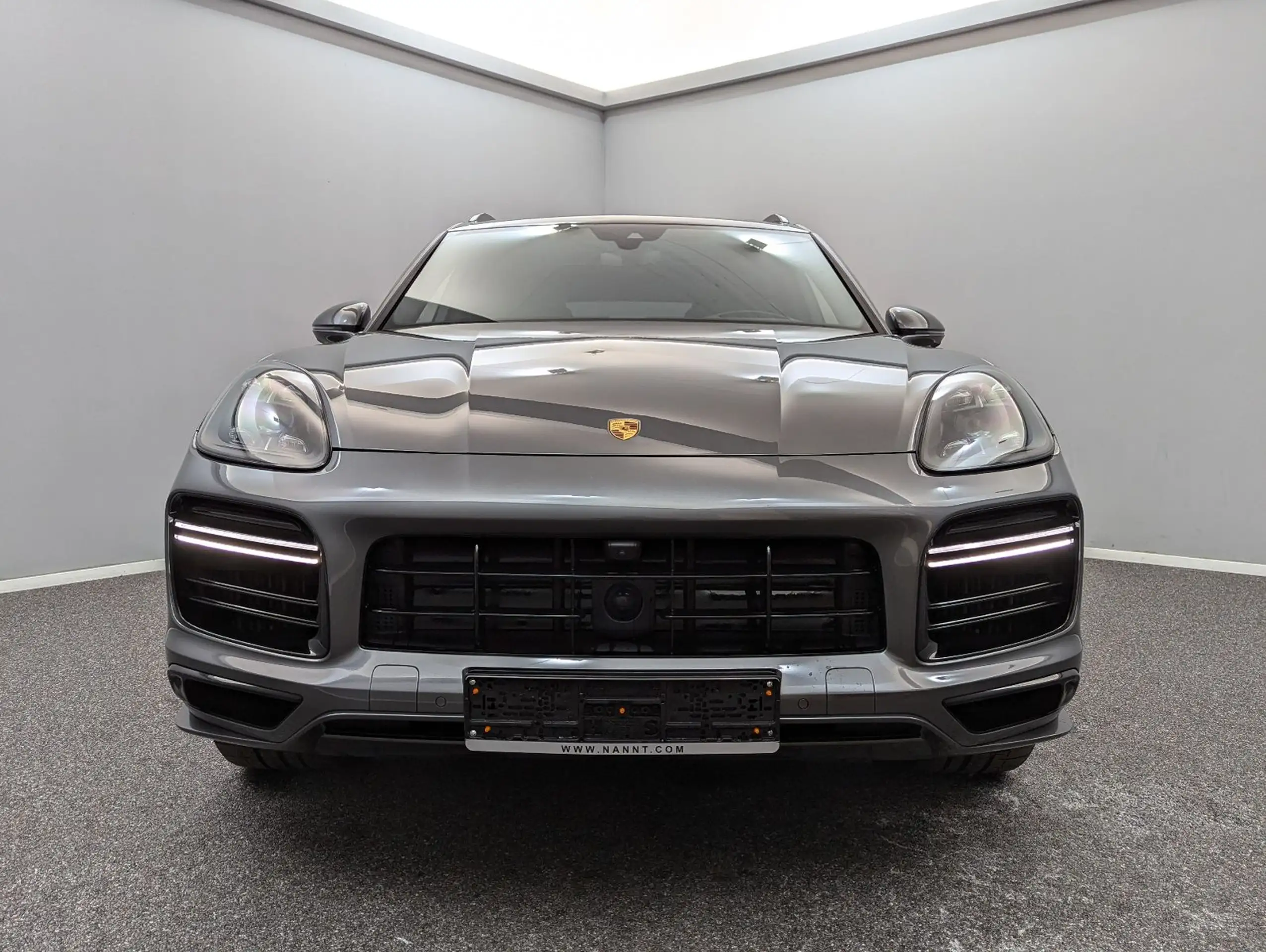 Porsche - Cayenne