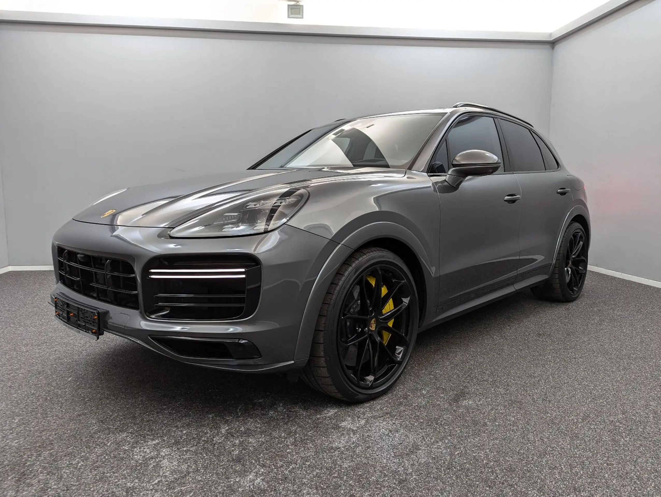 Porsche - Cayenne