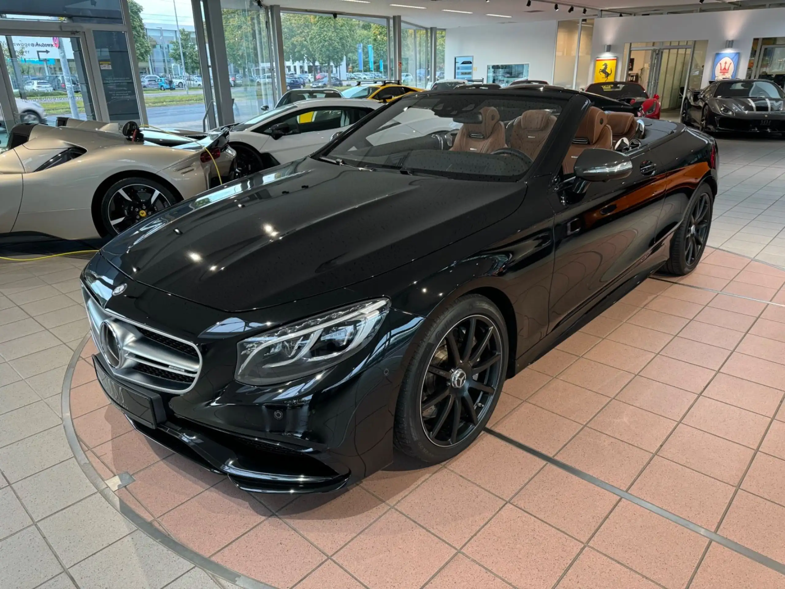 Mercedes-Benz - S 63 AMG