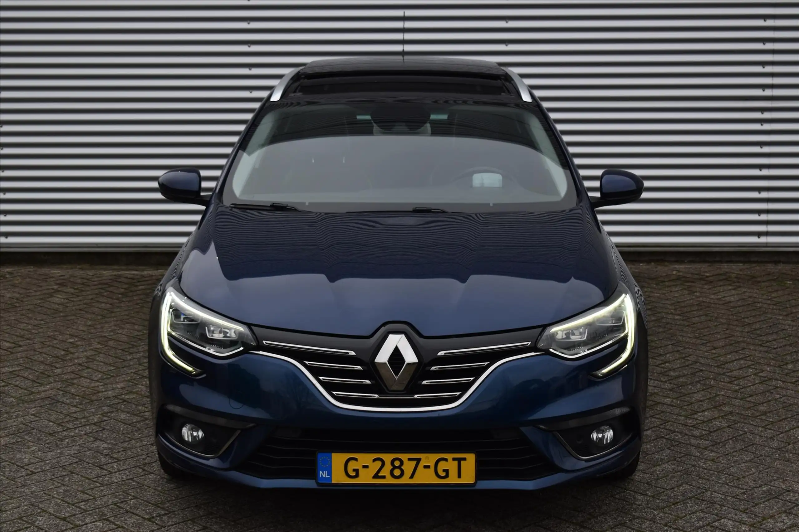 Renault - Megane