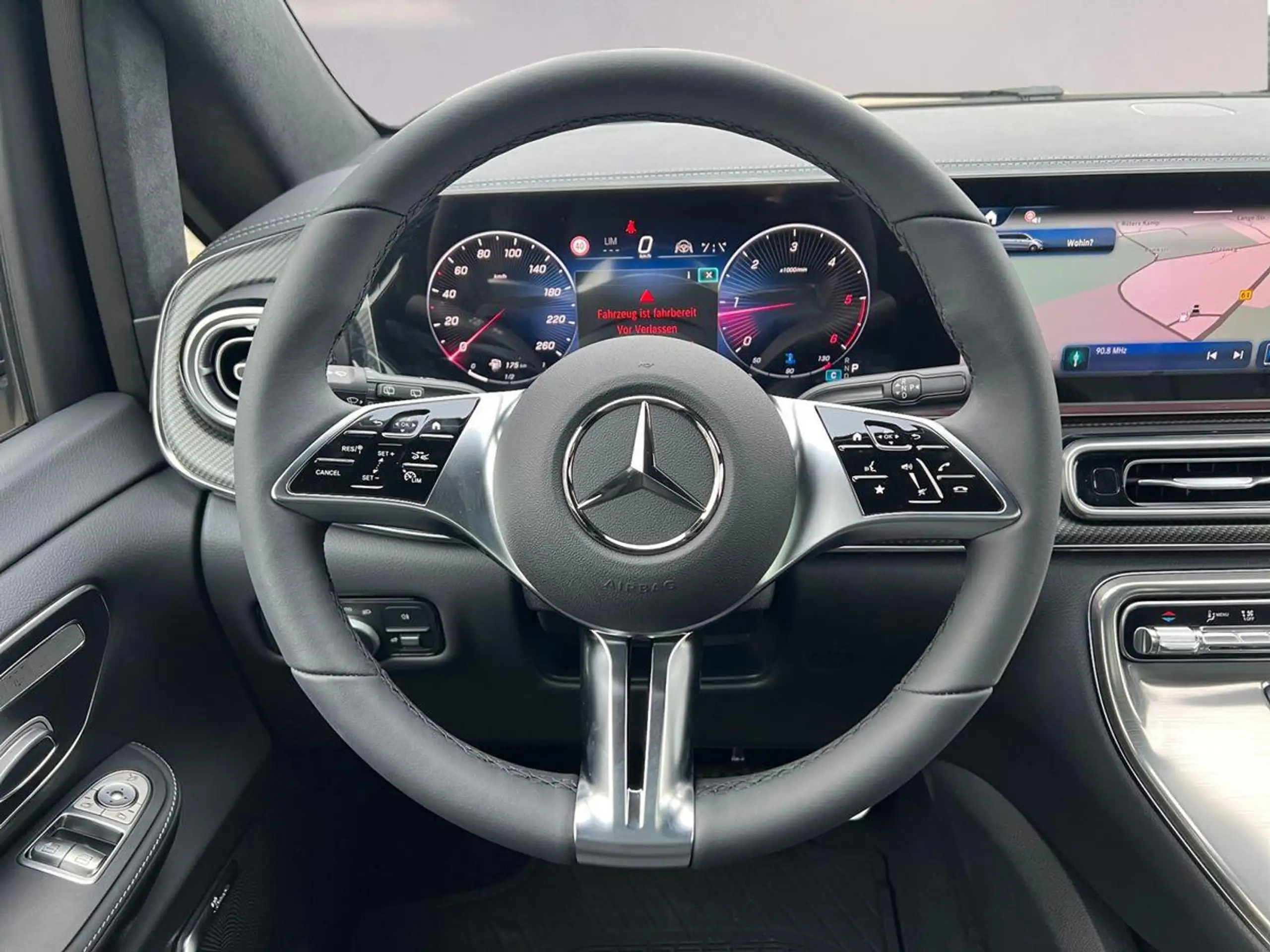 Mercedes-Benz - V 300