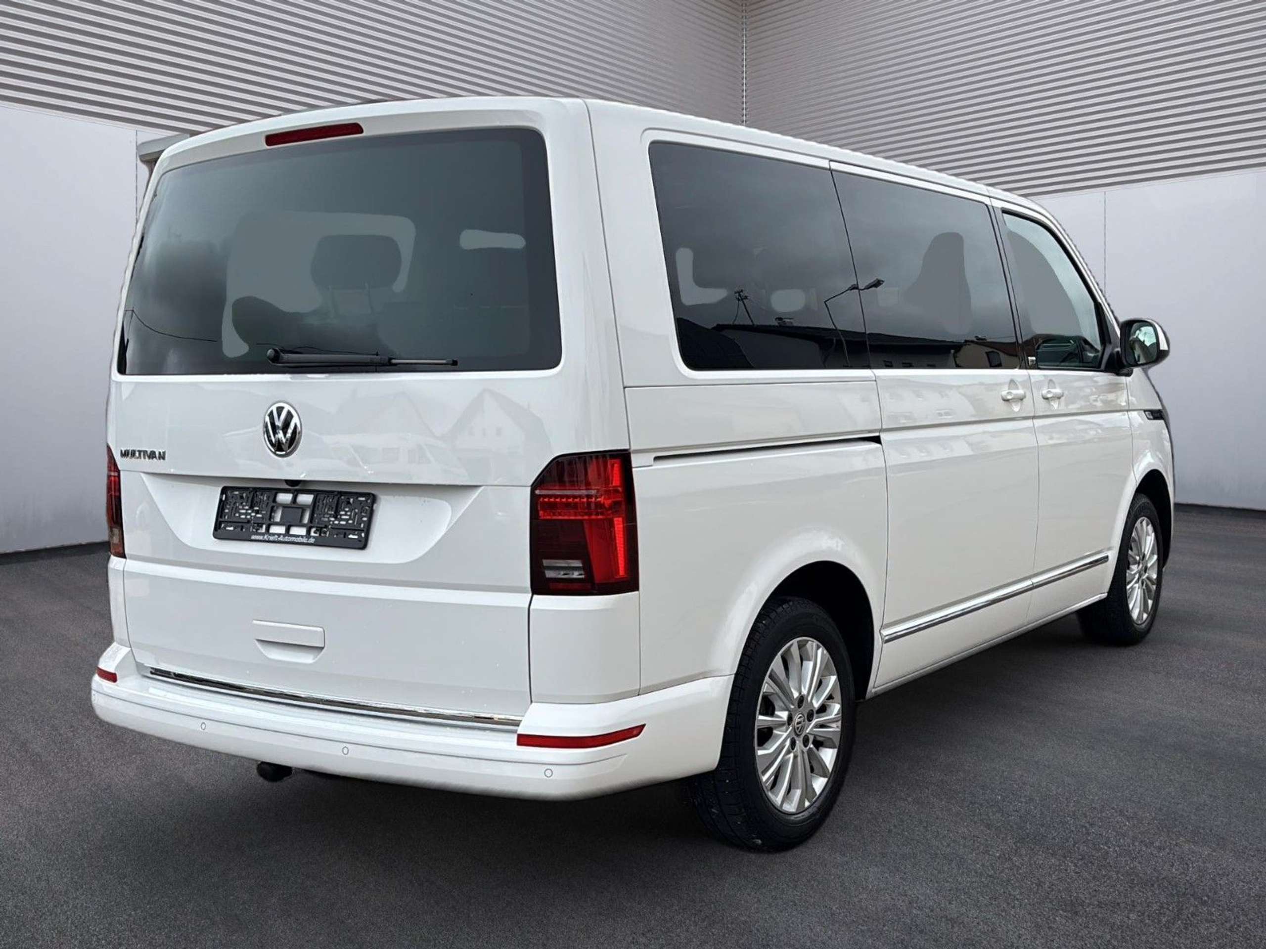 Volkswagen - T6 Multivan