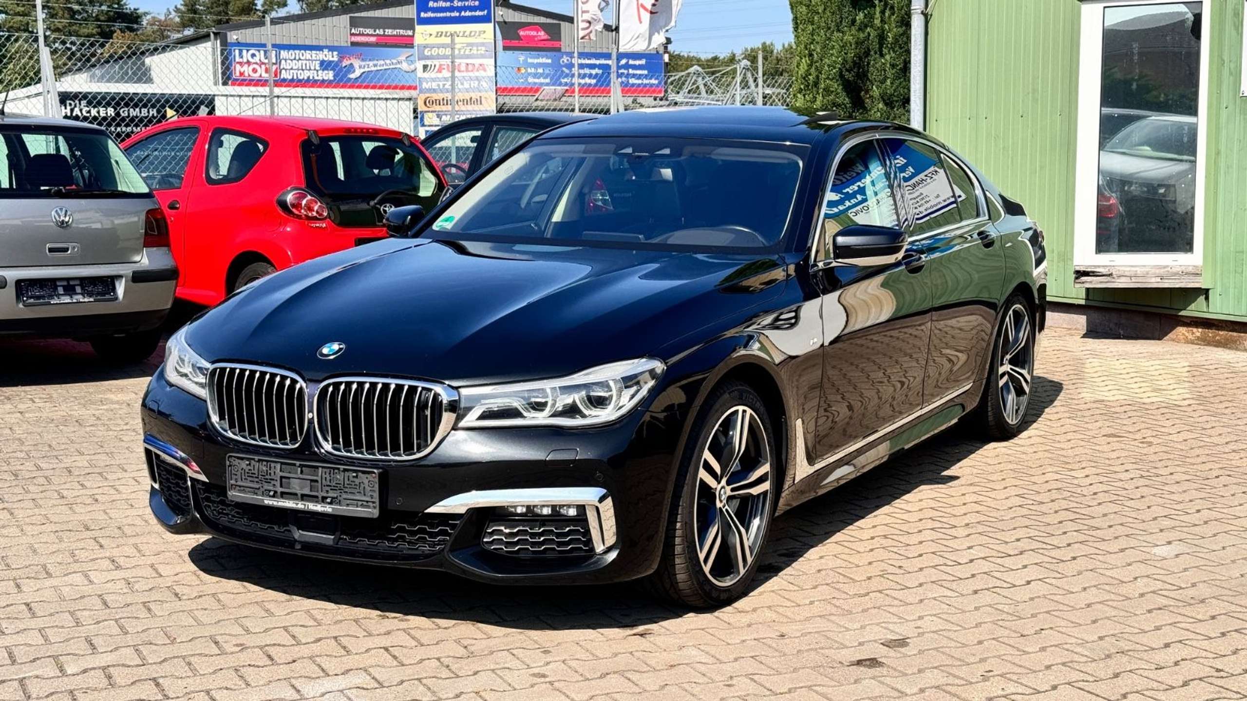 BMW 750 2018